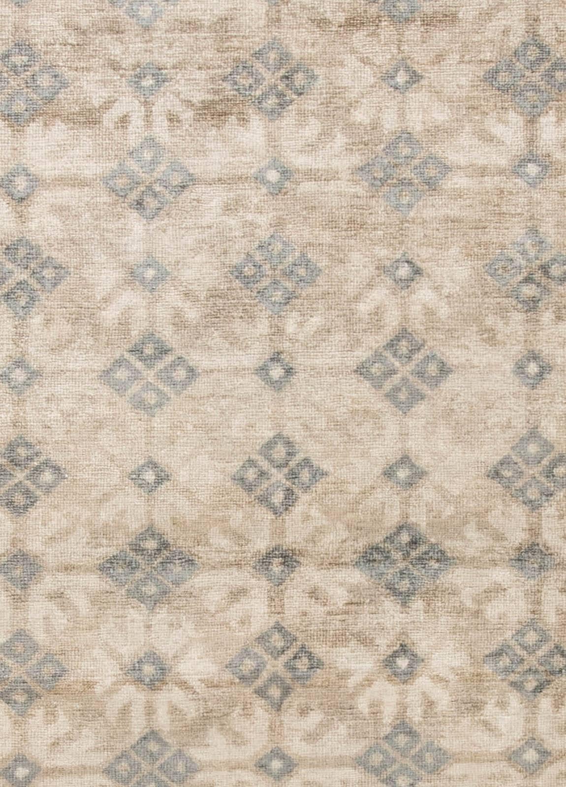 Zeitgenössischer traditioneller orientalisch inspirierter Samarkand-Teppich von Doris Leslie Blau.
Größe: 12'5