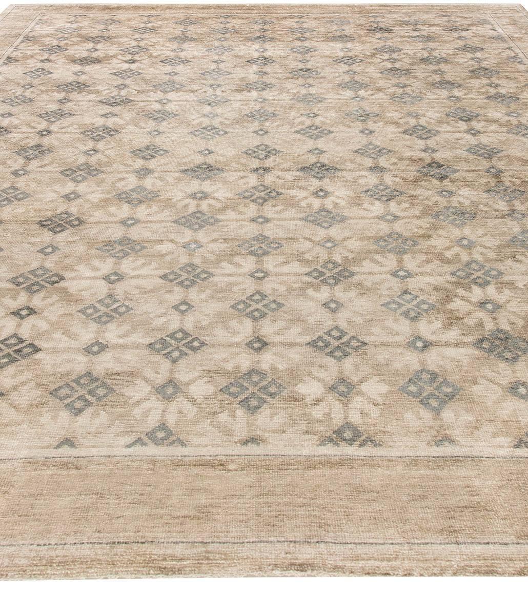 Zeitgenössischer traditioneller orientalisch inspirierter Samarkand-Teppich von Doris Leslie Blau (Indisch) im Angebot