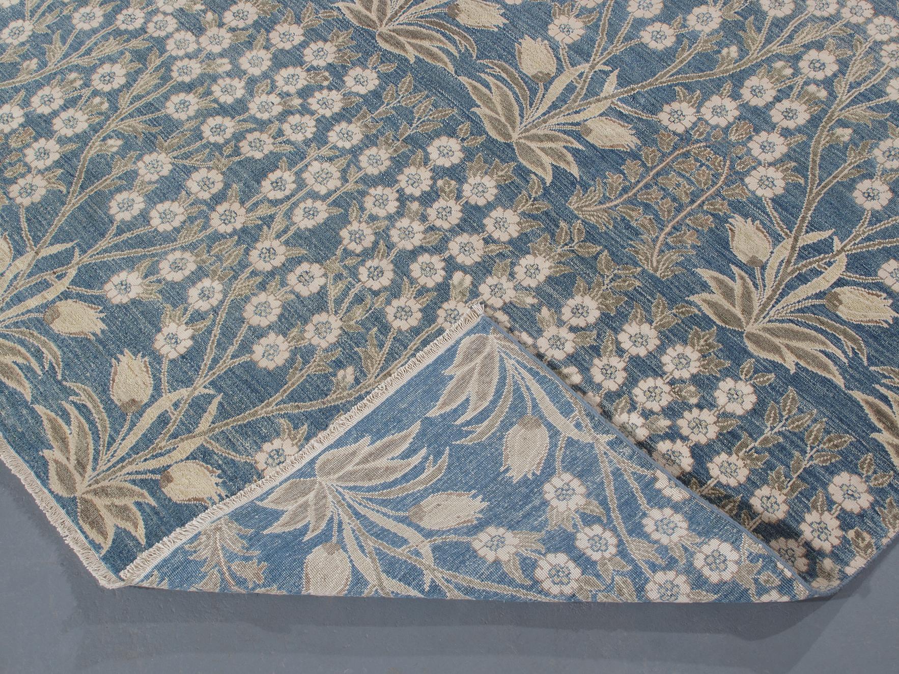 Contemporary Transitional Decorative Bidjar Floral Rug In New Condition For Sale In New York, NY