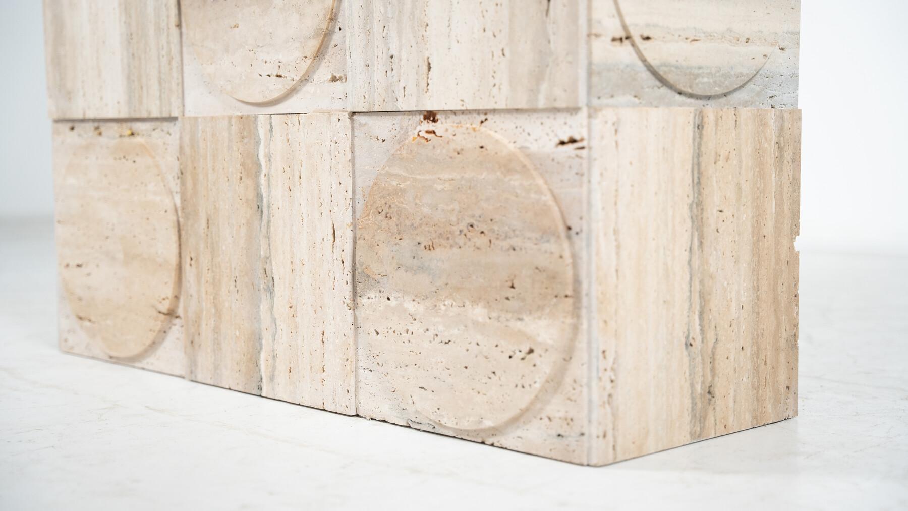 Contemporary Konsole aus Travertin, Italien im Angebot 1