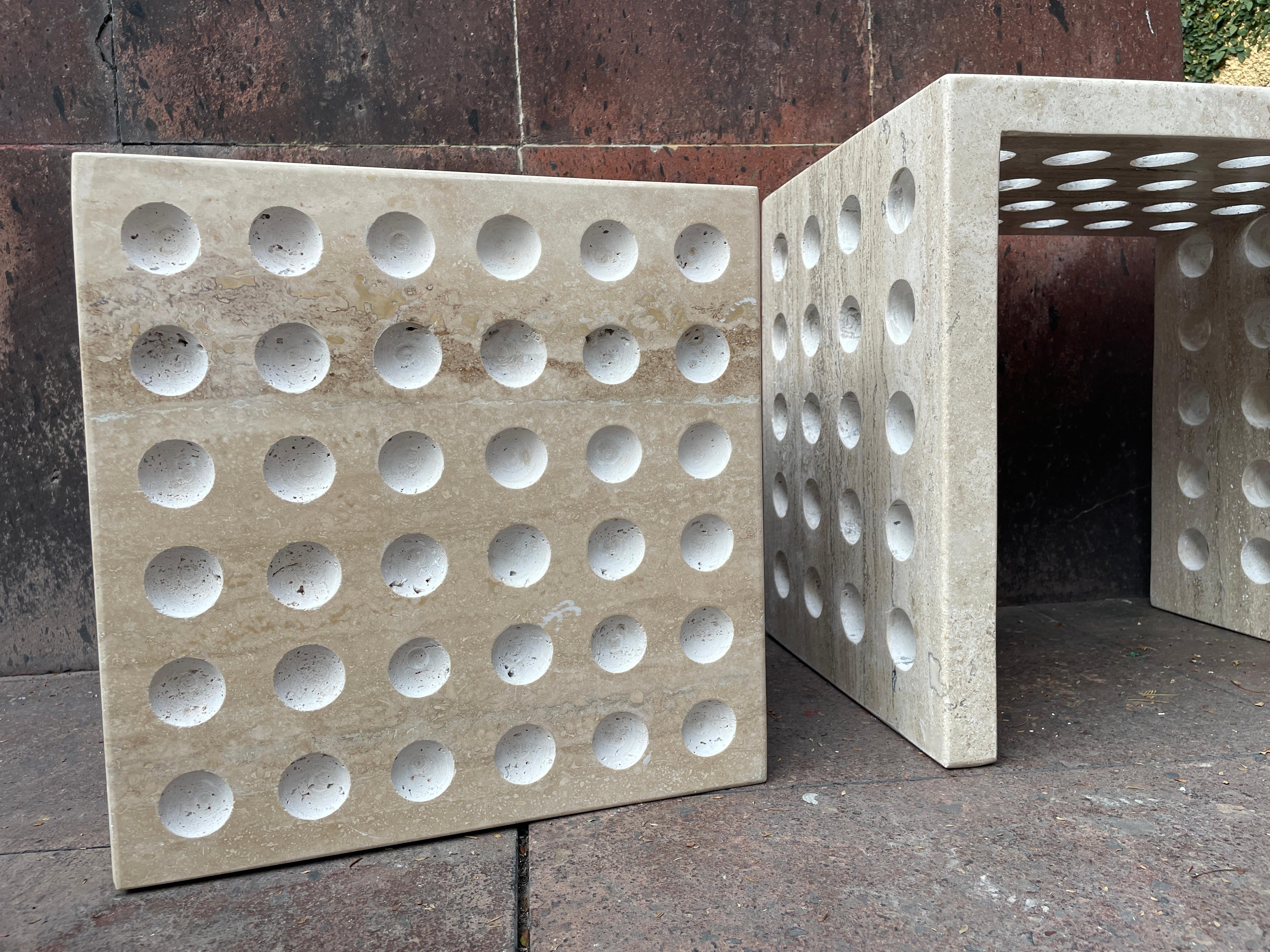 Contemporary Travertine Cube Side Table, HIVE II by Paola Valle In New Condition For Sale In Ciudad De México, MX