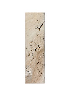 Piédestal contemporain en travertin avec texture naturelle organique