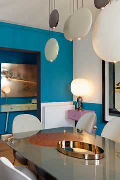 Zeitgenössisches Tablett