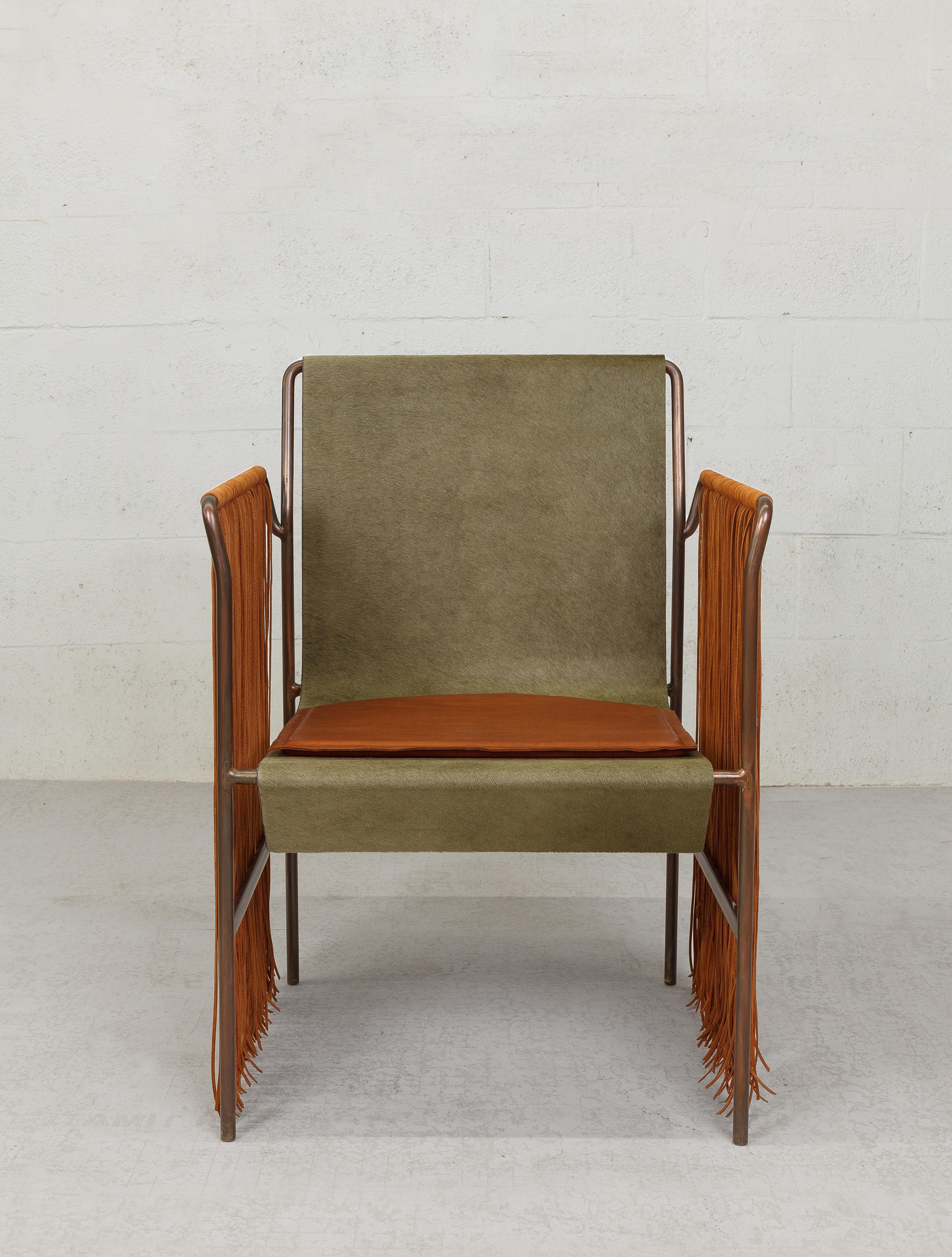 Contemporary Tribal Arm Chair in Patinated Steel and Leather by Vivian Carbonell For Sale 2