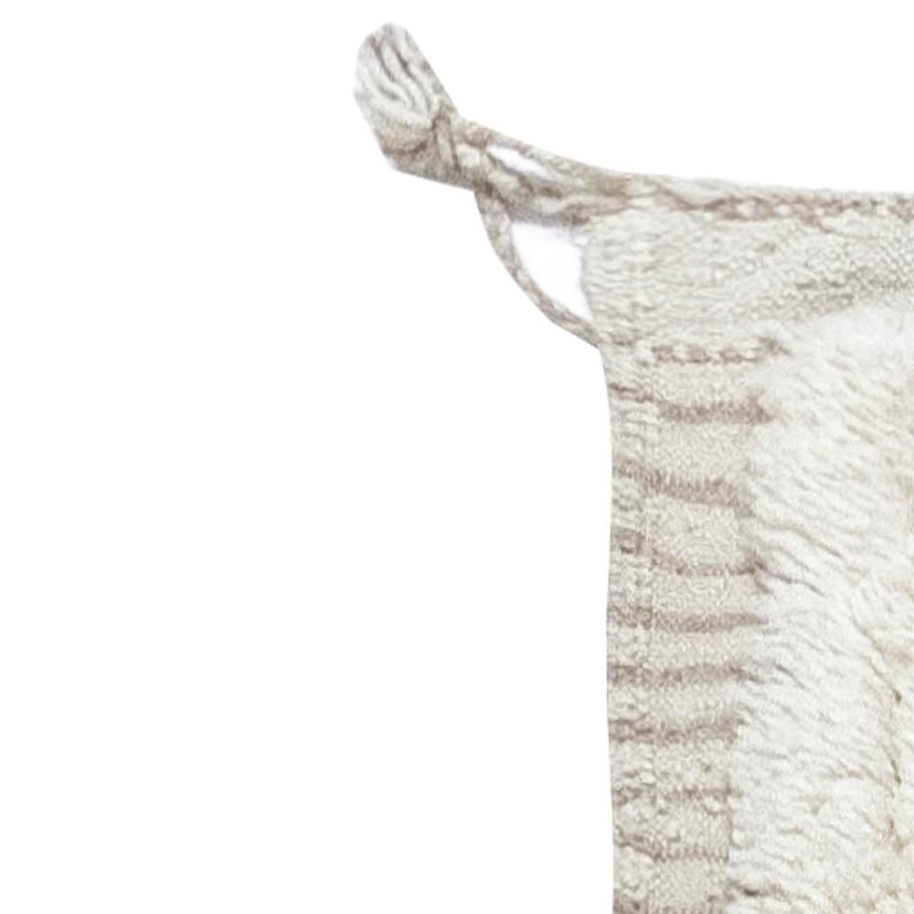 Marocain Tapis de couloir marocain contemporain de style tribal par Doris Leslie Blau en vente