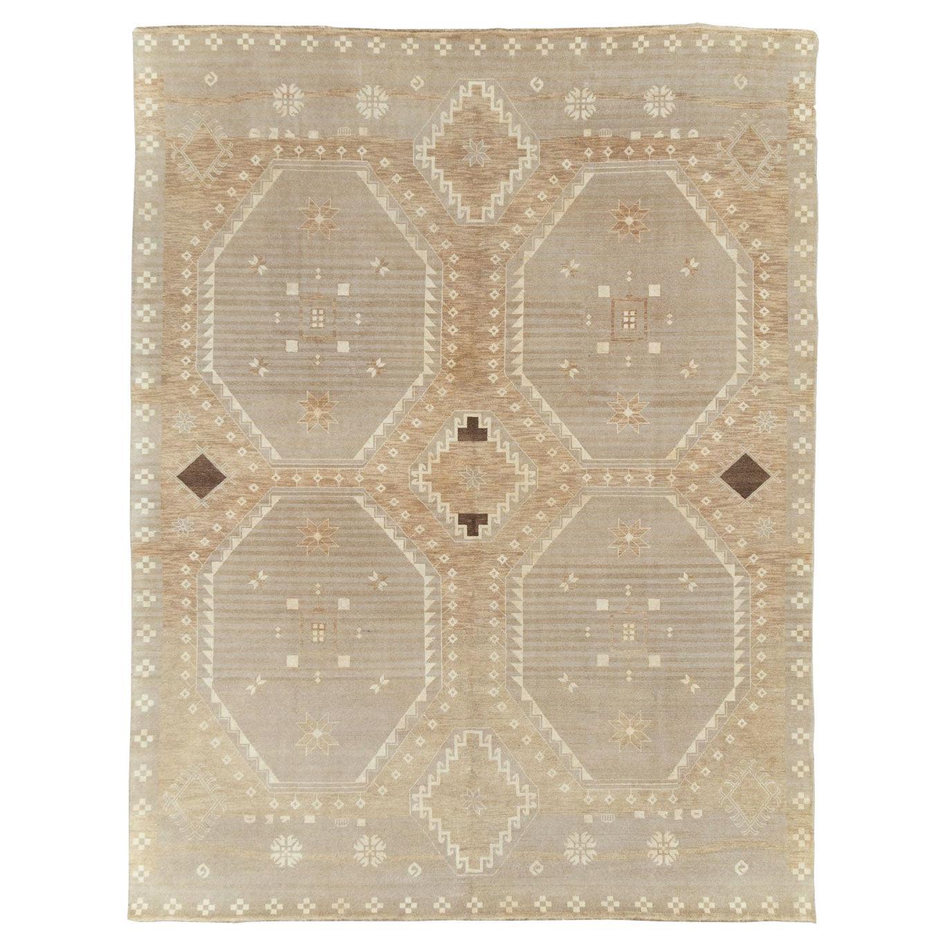Contemporary Tribal-Style Turkish Anatolian Room Size Carpet For Sale