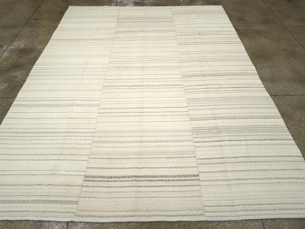 Hand-Woven Contemporary Turkish Flatweave Kilim Room Size Carpet in Beige For Sale