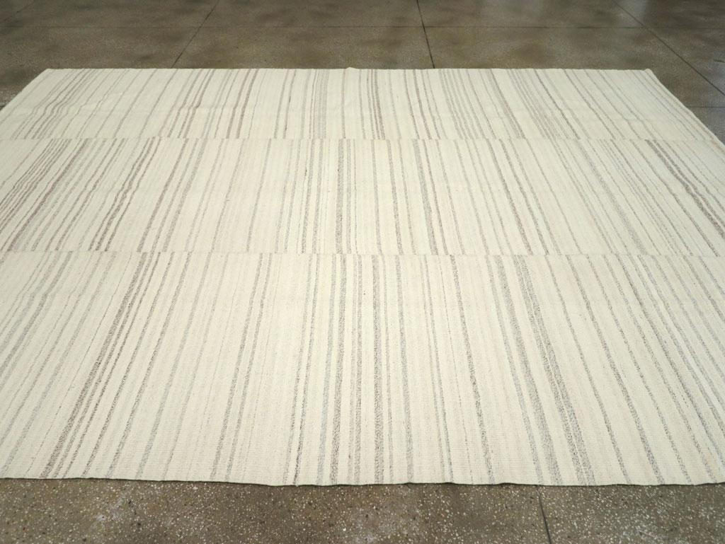 Alfombra Turca Contemporánea Kilim de Tejido Plano en Beige en Nuevo estado para la venta en New York, NY