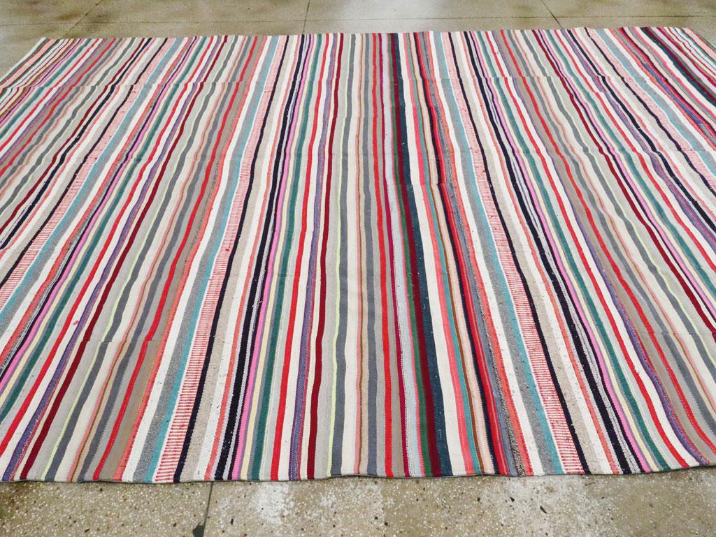 Laine Tapis turc contemporain fait à la main à tissage plat, de taille normale, aux couleurs vives en vente