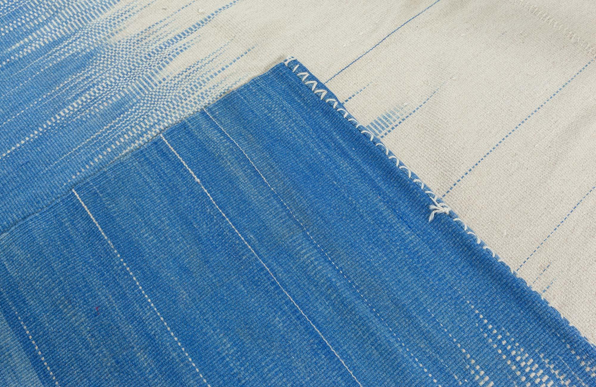 Contemporary Turkish Kilim Beige and Blue Wool Rug by Doris Leslie Blau For Sale 5