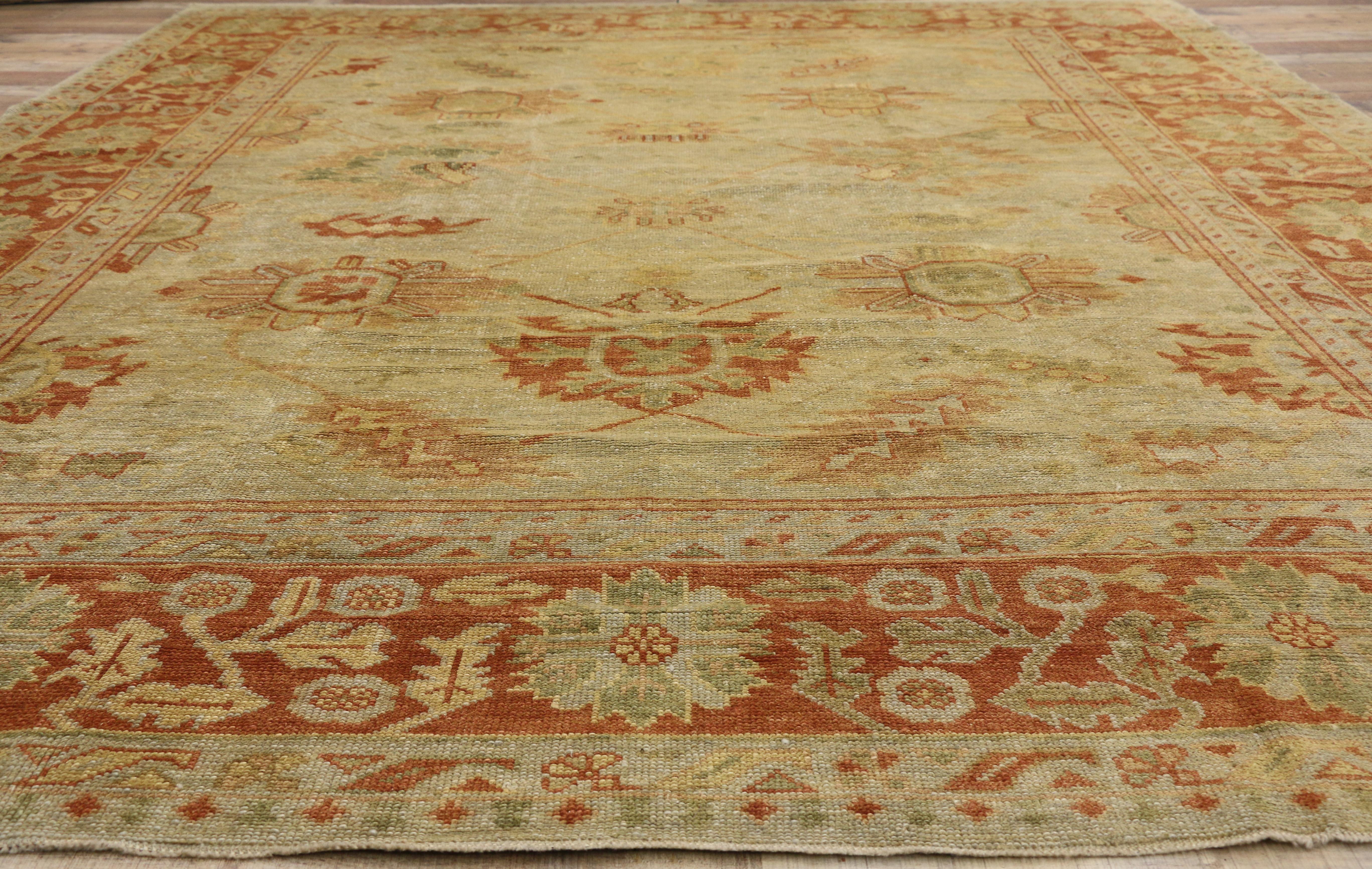 Laine Nouveau tapis turc contemporain d'Oushak avec style colonial espagnol en vente