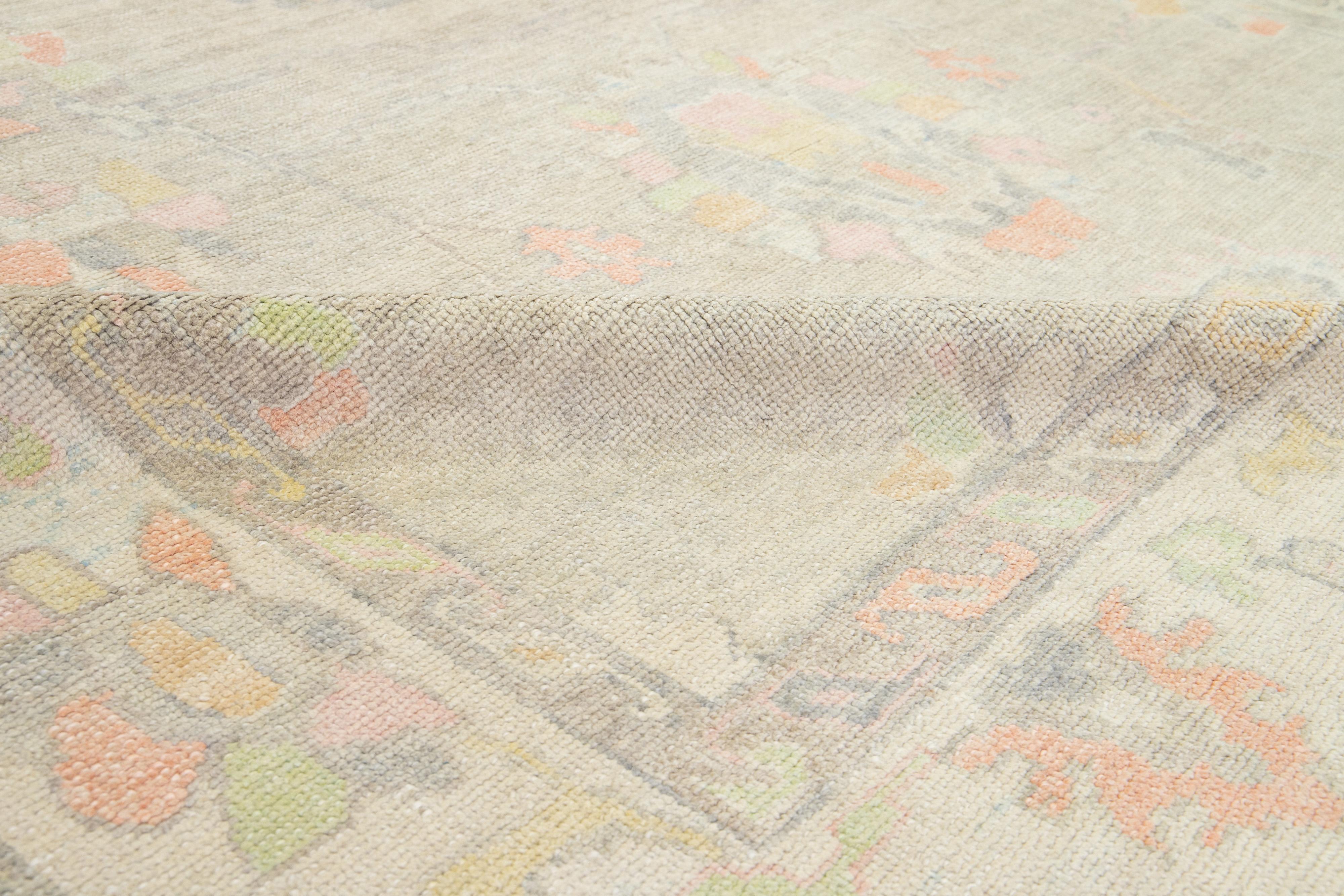 Alfombra Turca Contemporánea De Lana Floral Oushak En Beige en venta 4