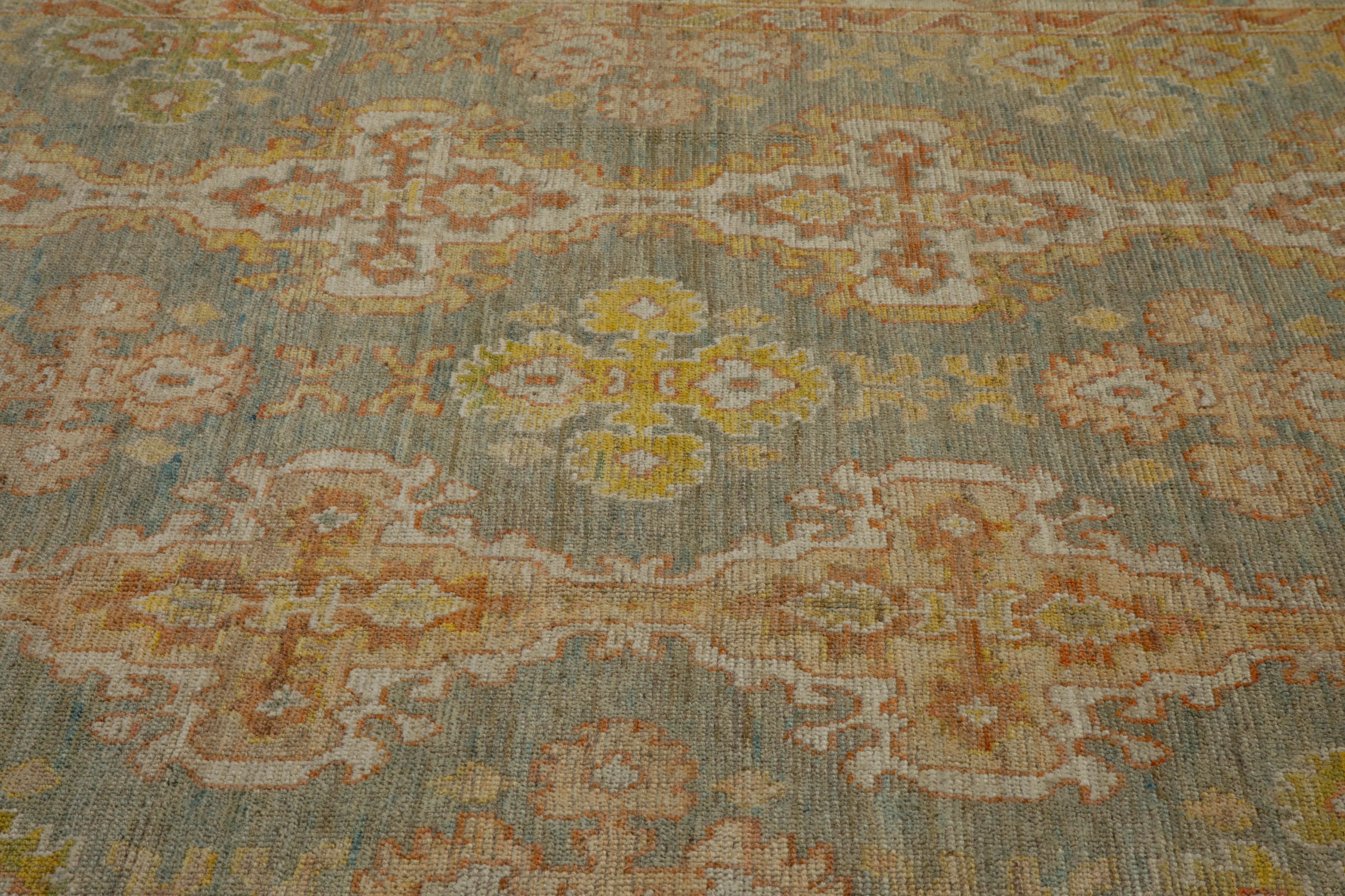 Contemporary Turkish Oushak Rug in Ivory and Green with Flower Medallions For Sale 3