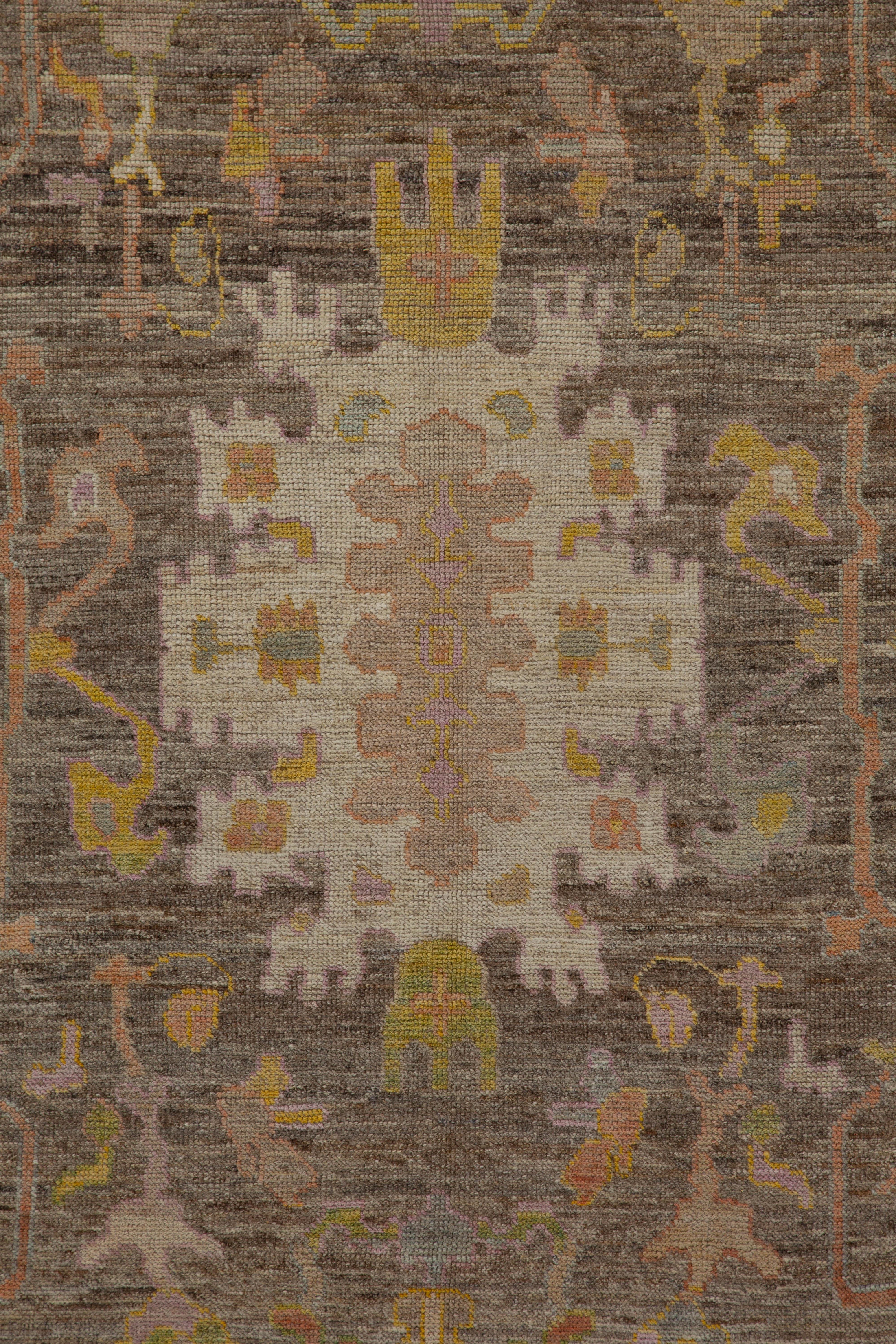 Contemporary Turkish Oushak Rug with a Brown Field and Gold Borders For Sale 2