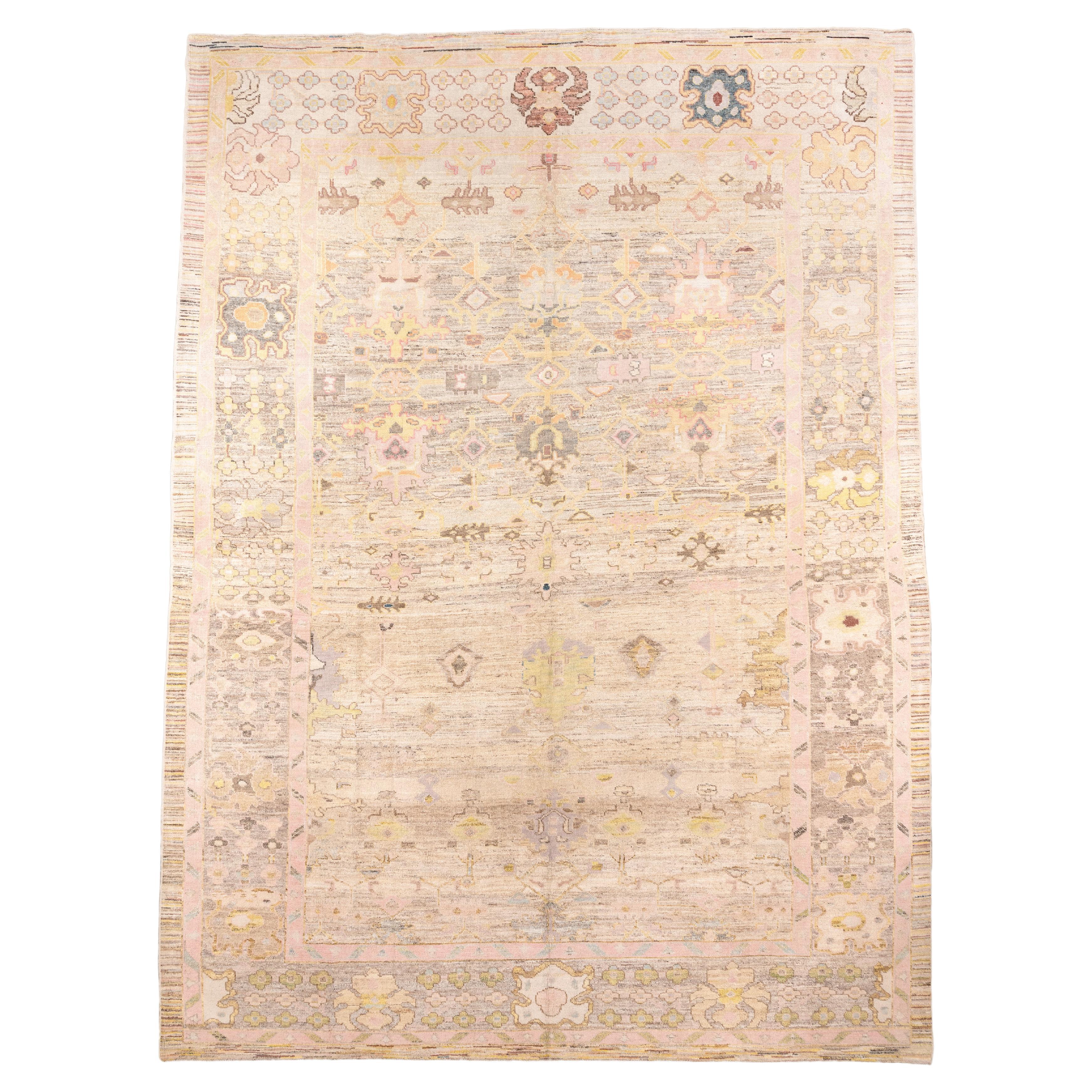 Tapis turc contemporain Oushak avec une palette douce en vente