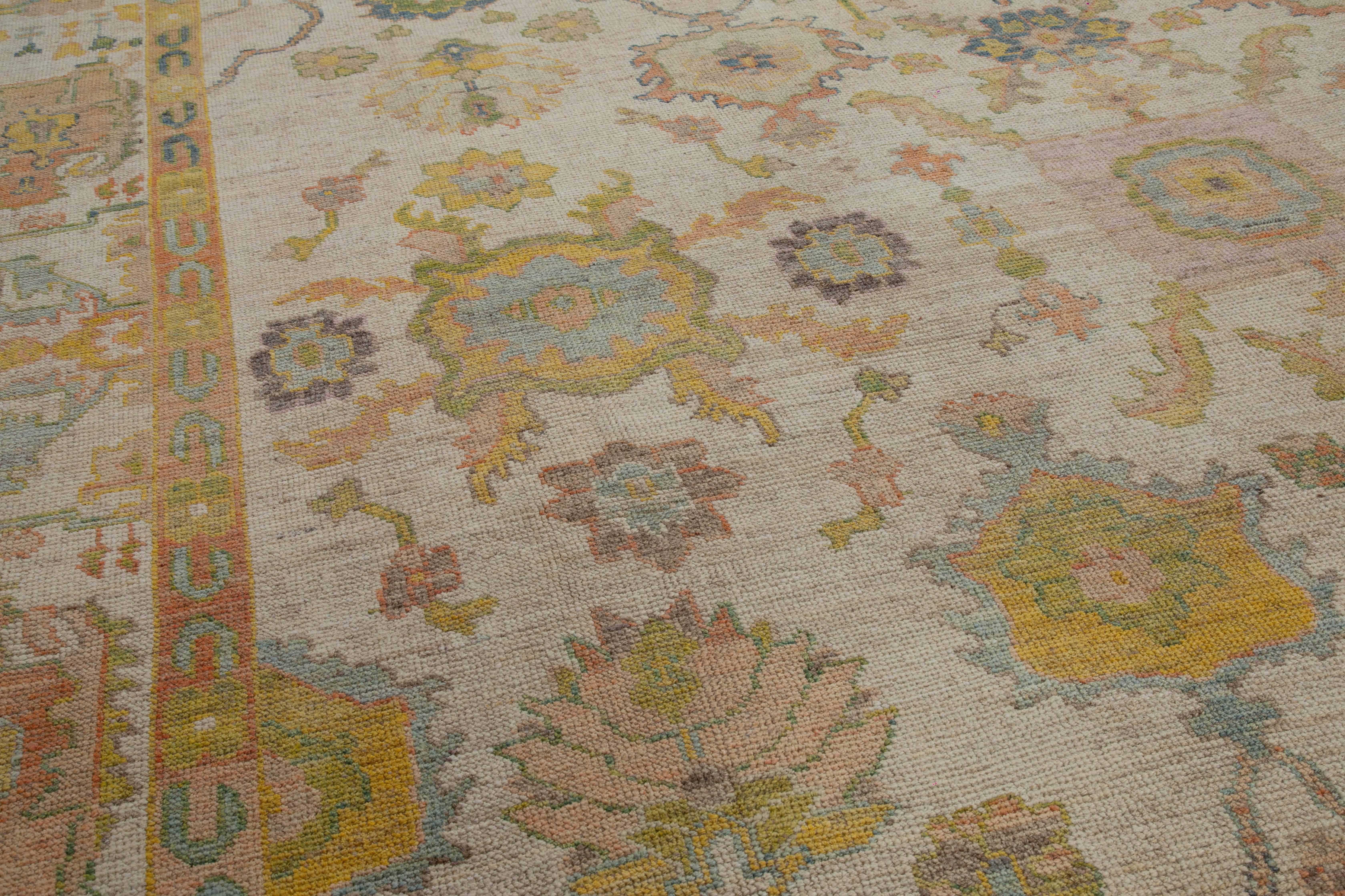 Hand-Woven Contemporary Turkish Oushak Rug w/Beige Field & Floral Medallion Details Allover