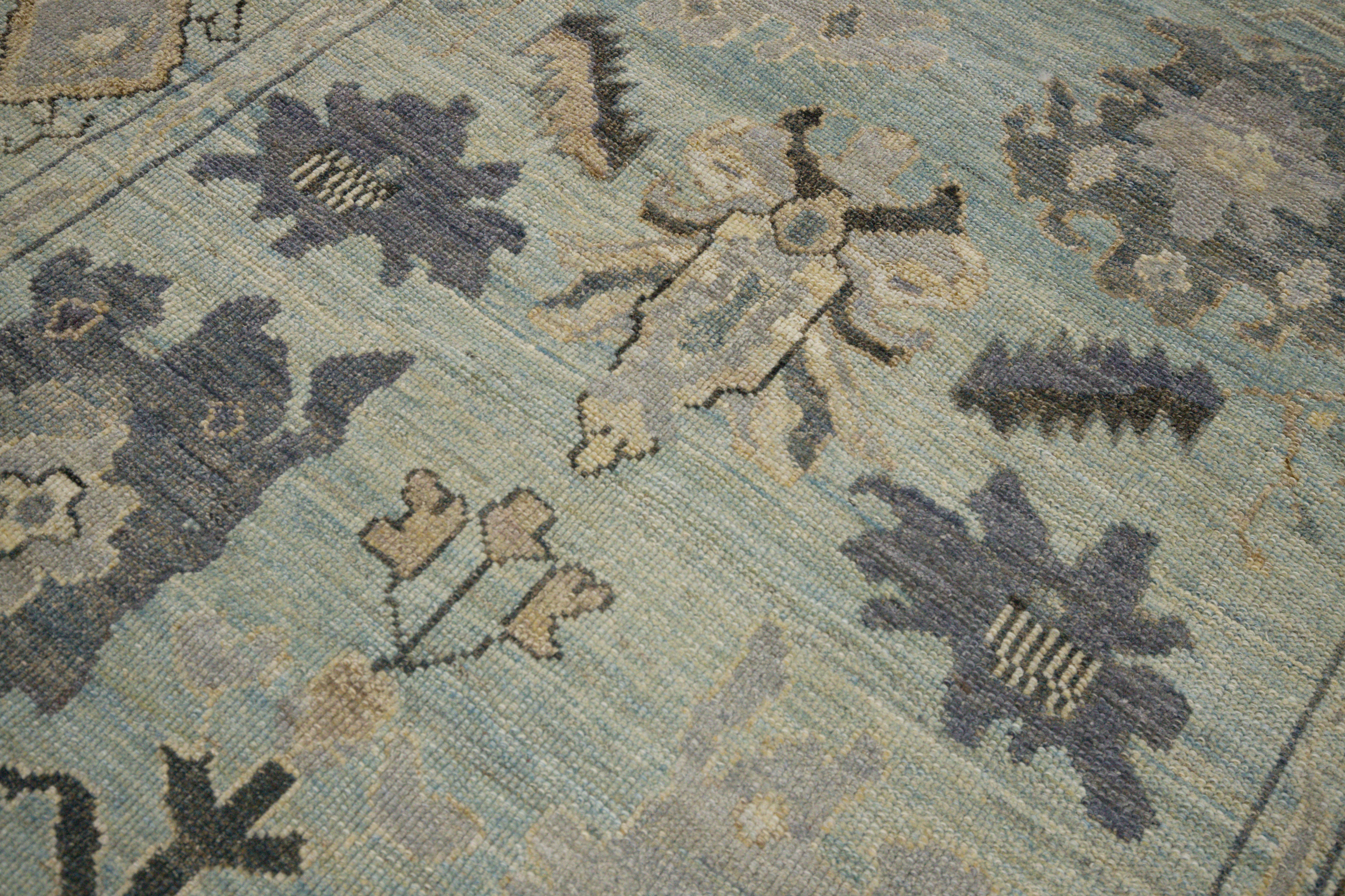 Contemporary Turkish Oushak Rug with Gray and Beige Flower Medallions In New Condition For Sale In Dallas, TX