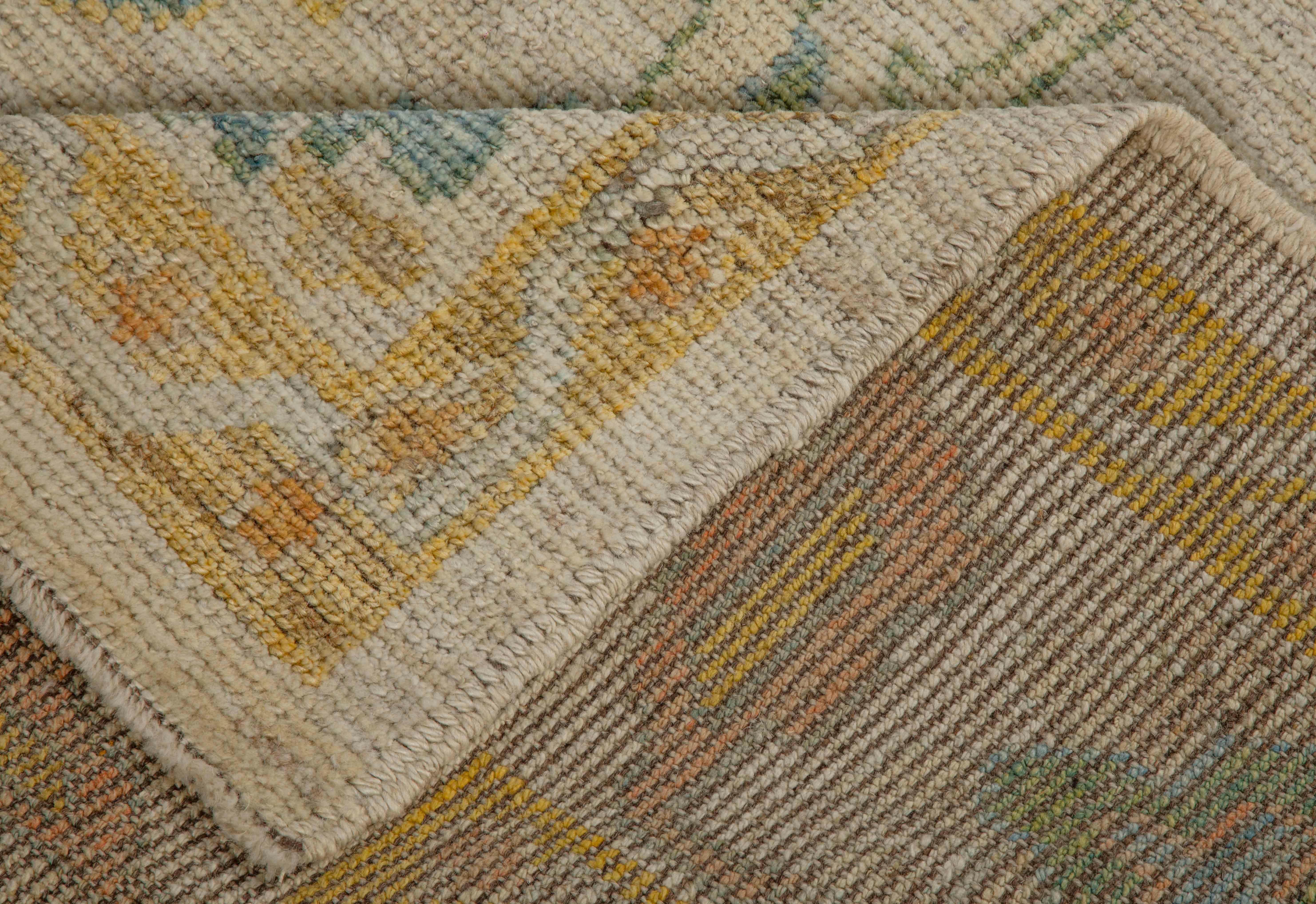 Tissé à la main Tapis turc contemporain Oushak à motifs floraux verts et bleus en vente