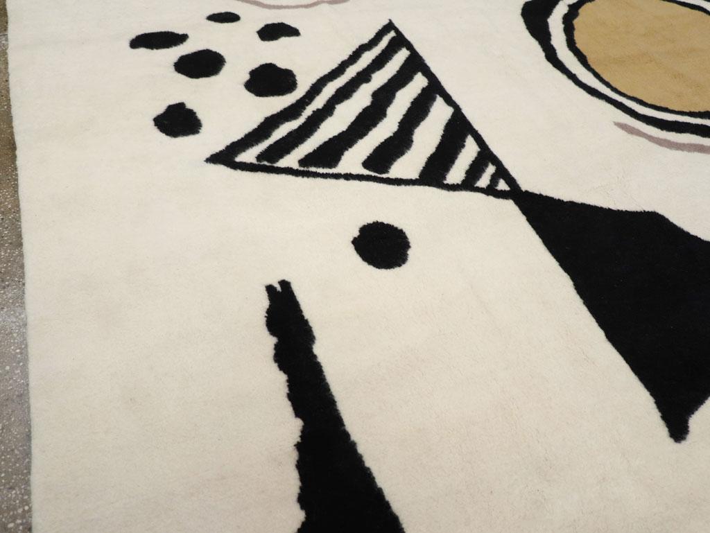 Moderno Tappeto turco contemporaneo di dimensioni pari a quelle di una stanza nello stile di Alexander Calder in vendita