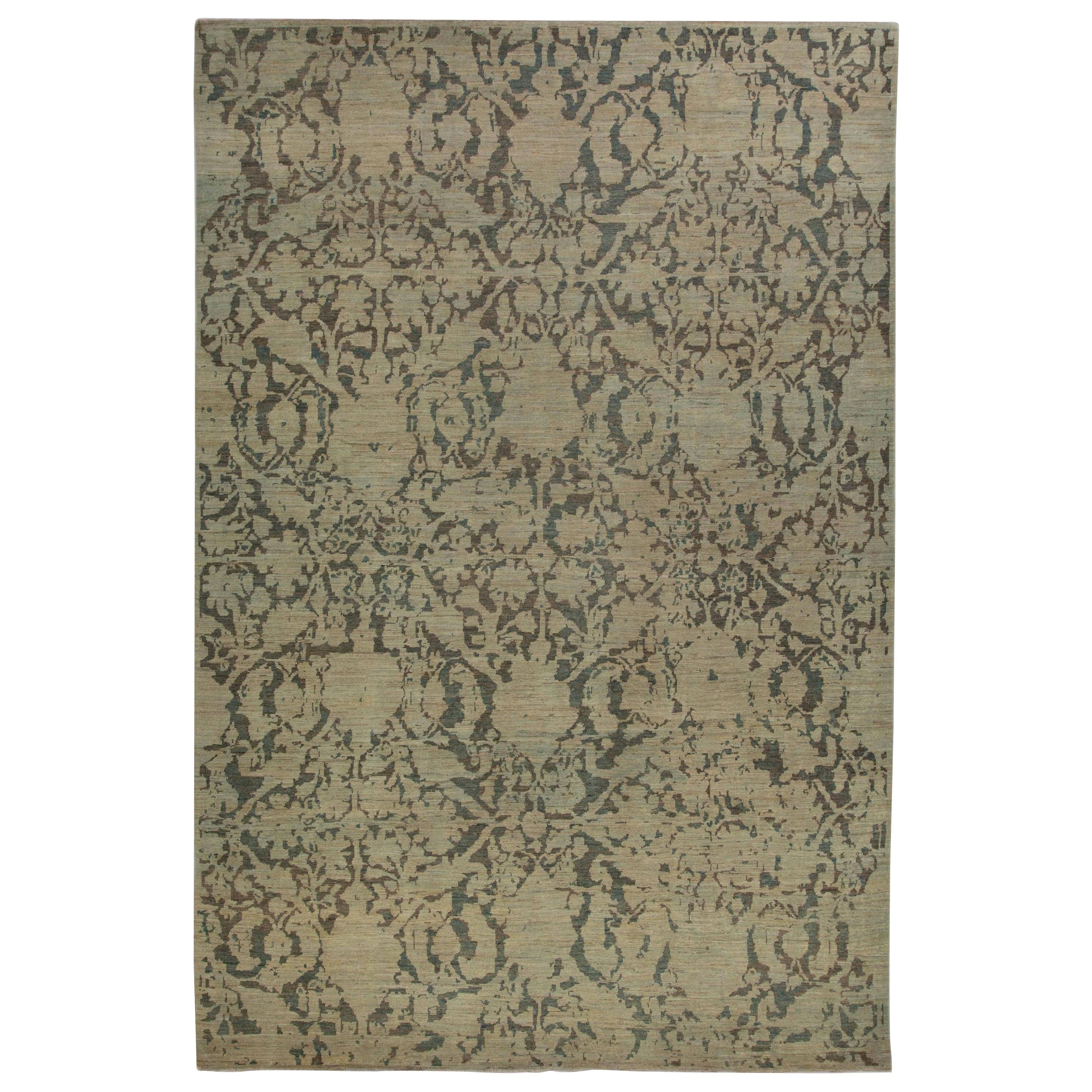 Contemporary Turkish Rug Sultanabad Style with Large Flower Heads Design