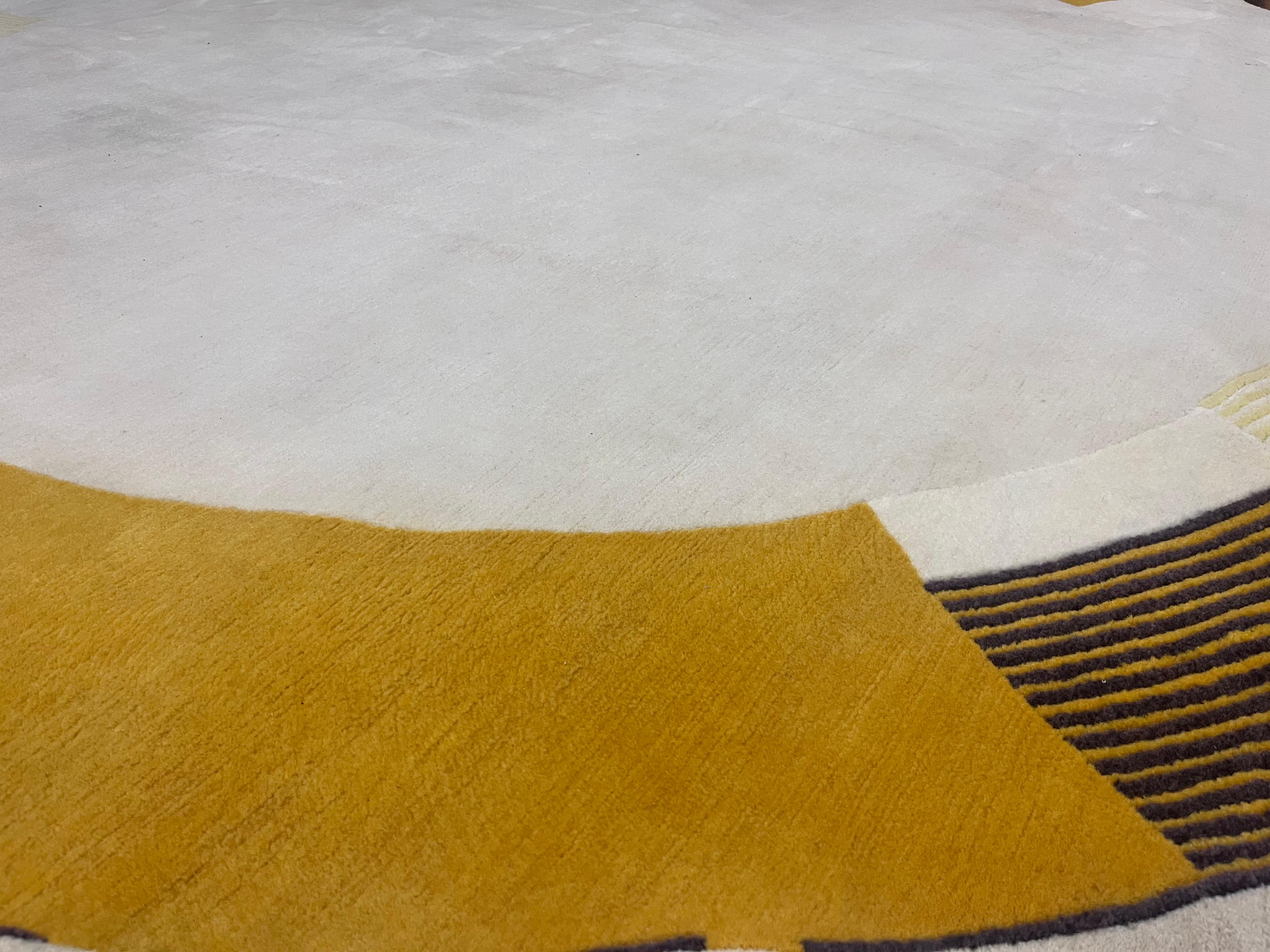 Contemporary Turkish Wool Rug 7'10
