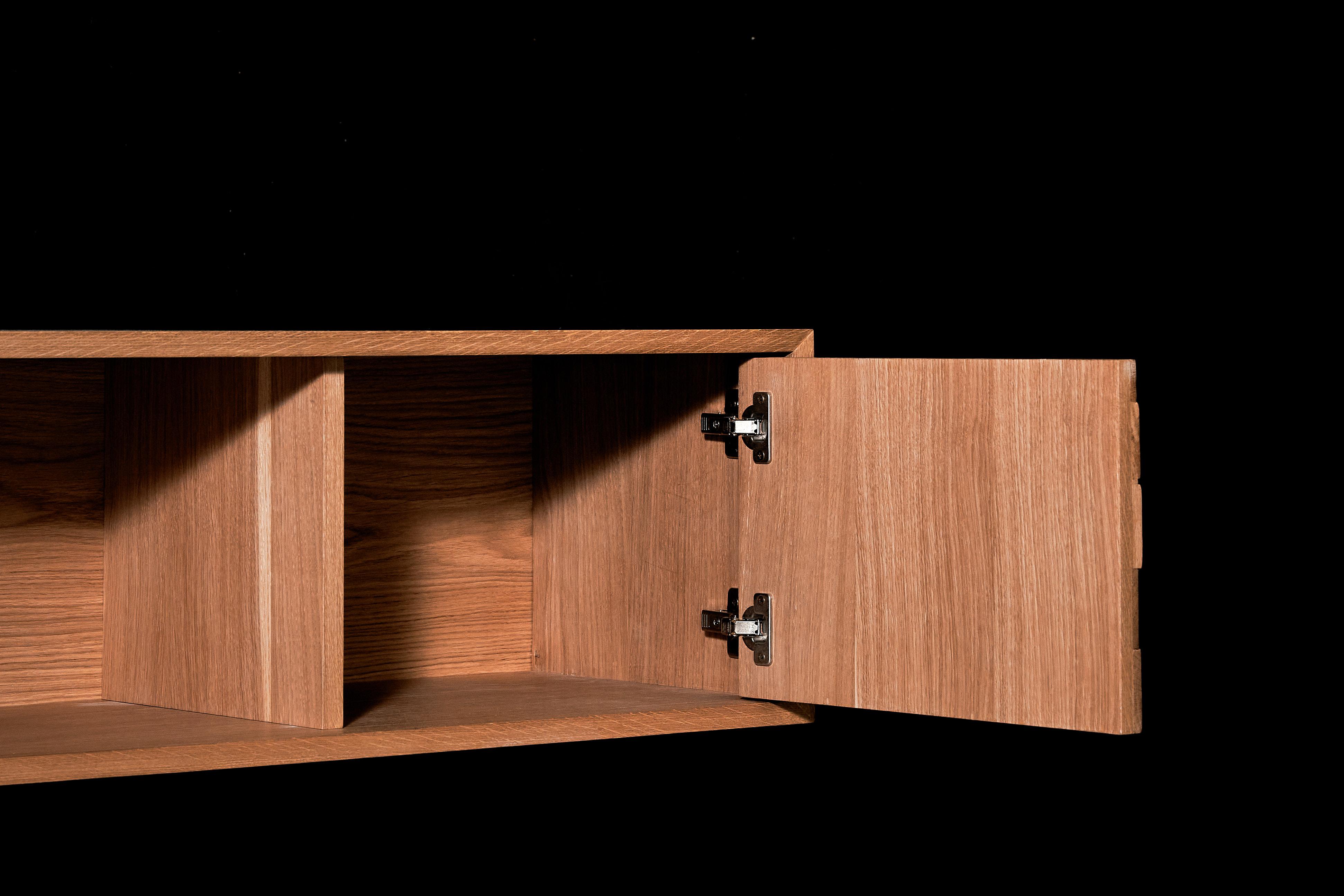 Contemporary TV Stand in Solid Oak with Hexagon Oak Mosaic + 3D Model For Sale 1