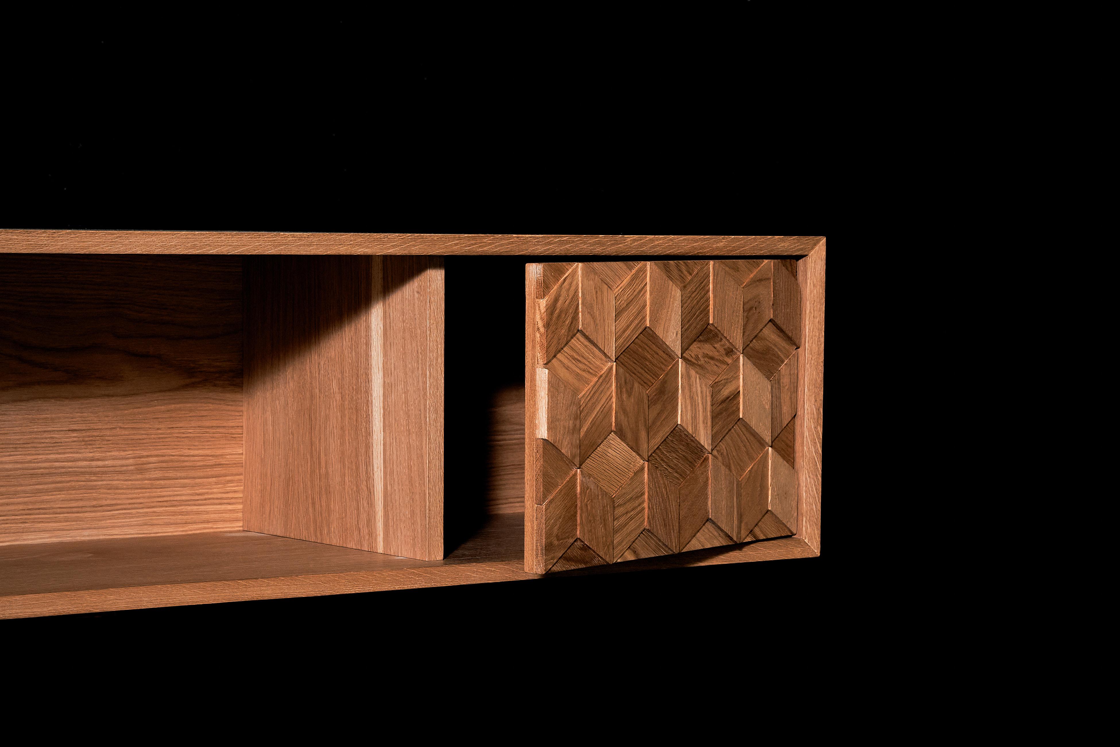 Contemporary TV Stand in Solid Oak with Hexagon Oak Mosaic + 3D Model For Sale 2