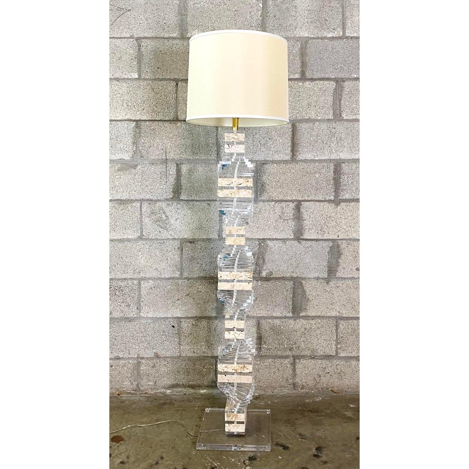 Contemporary Twisted Stacked Lucite and Coquina Stone Floor Lamp In Excellent Condition In west palm beach, FL