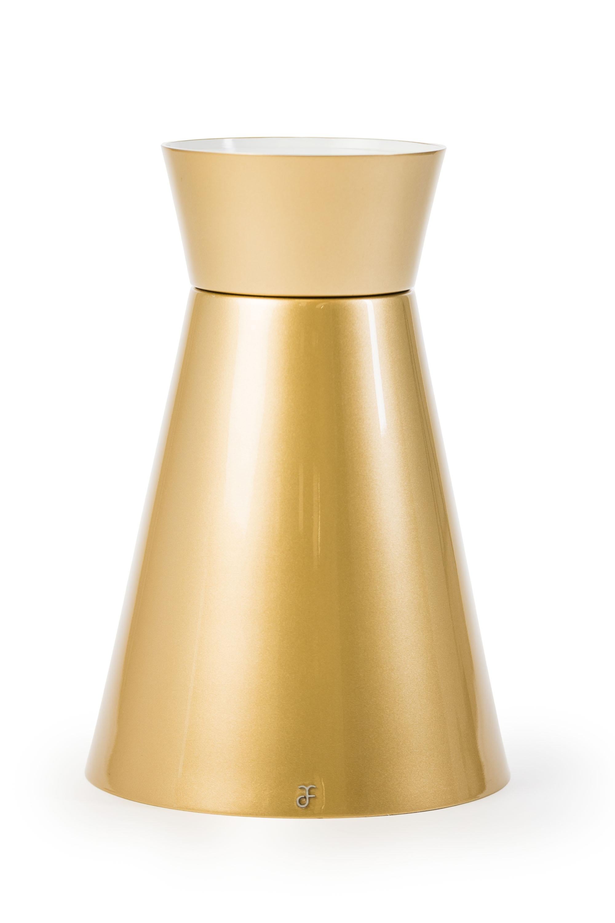 Italian Contemporary Ulus Lamp in Aluminium by Altreforme For Sale