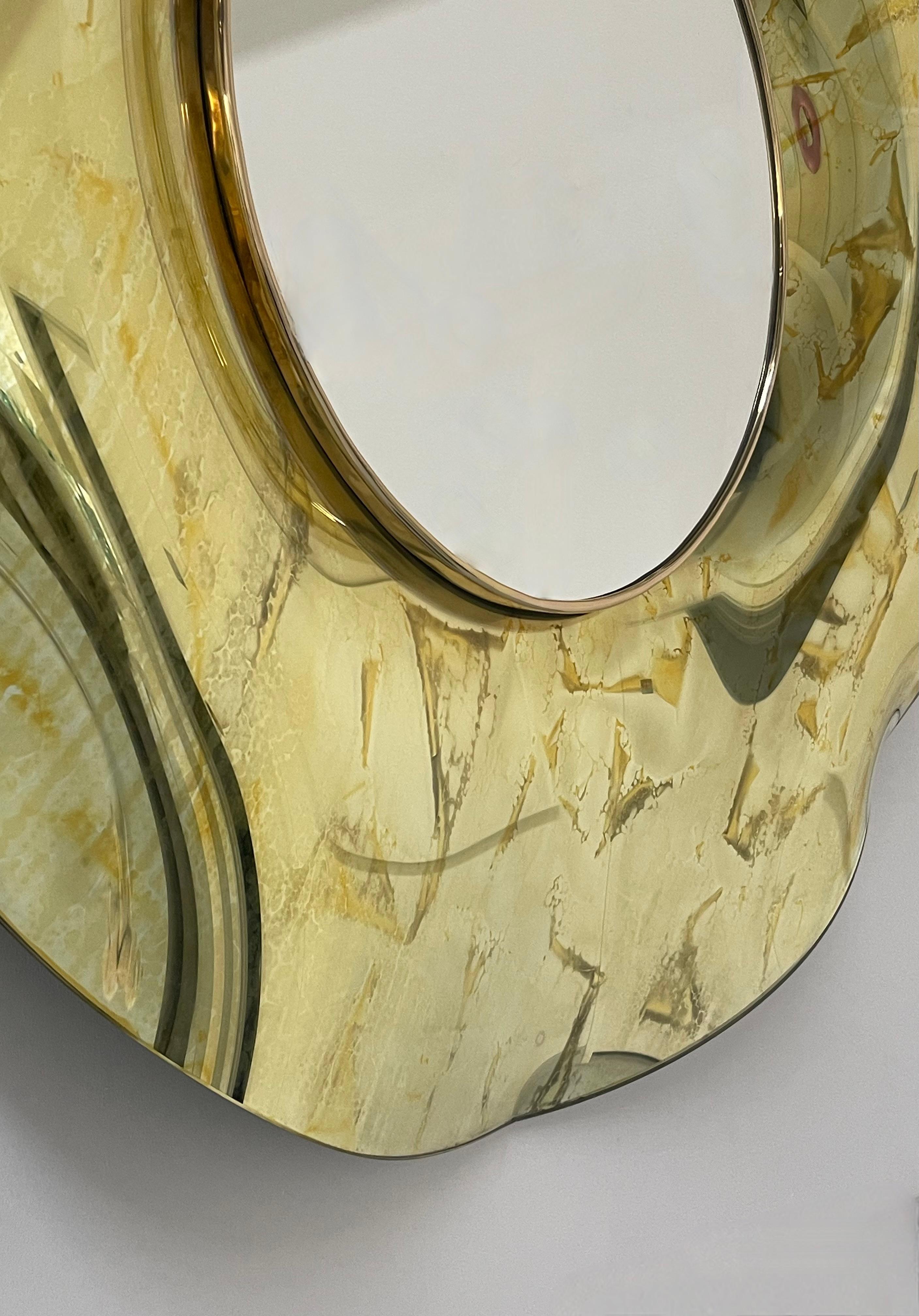 Modern Contemporary 'Undulate' Handmade Gold Crystal Mirror Dia. 40'' by Ghiró Studio For Sale