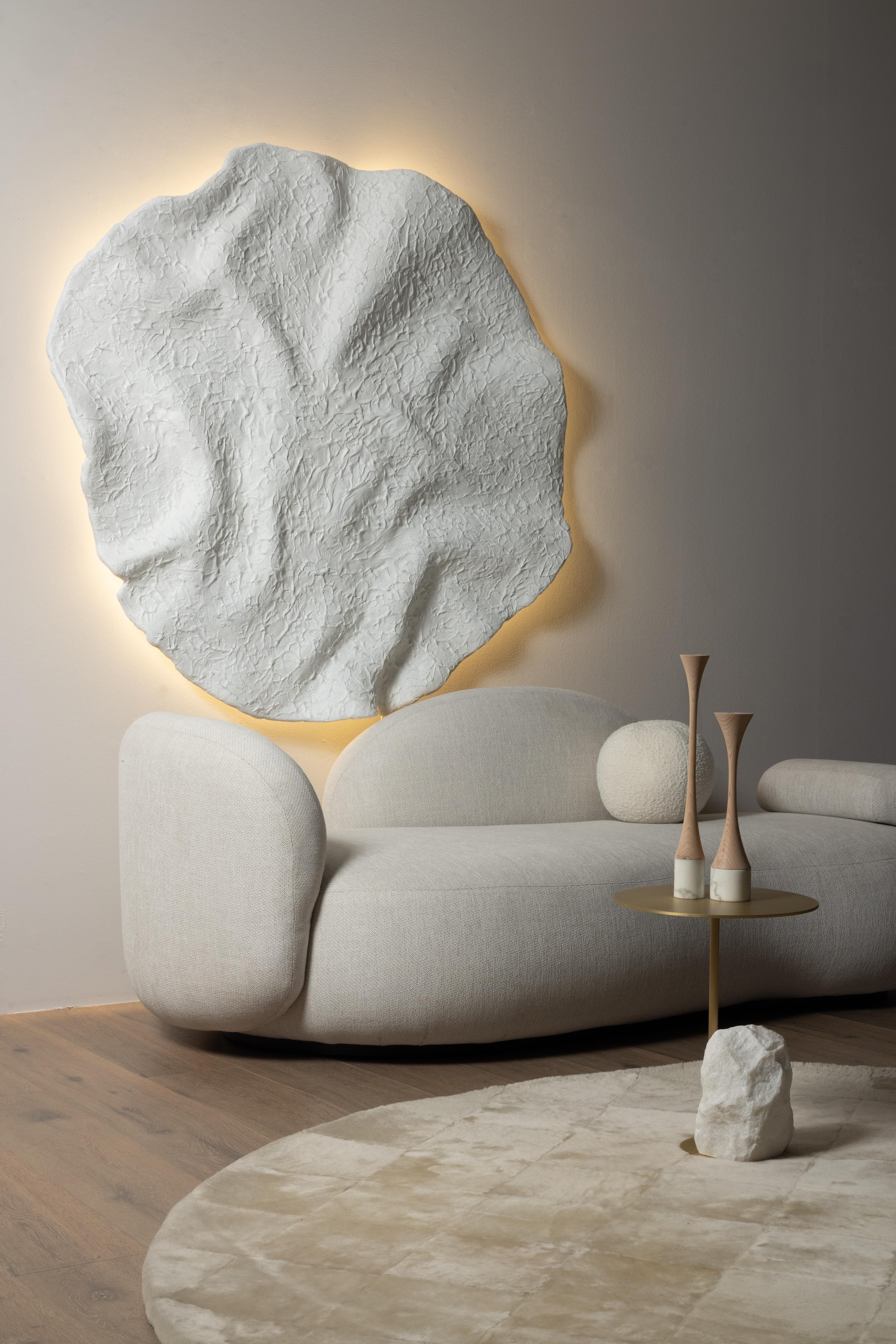 Sofá curvo contemporáneo inacabado, mohair DEDAR, hecho a mano por Greenapple en venta 7