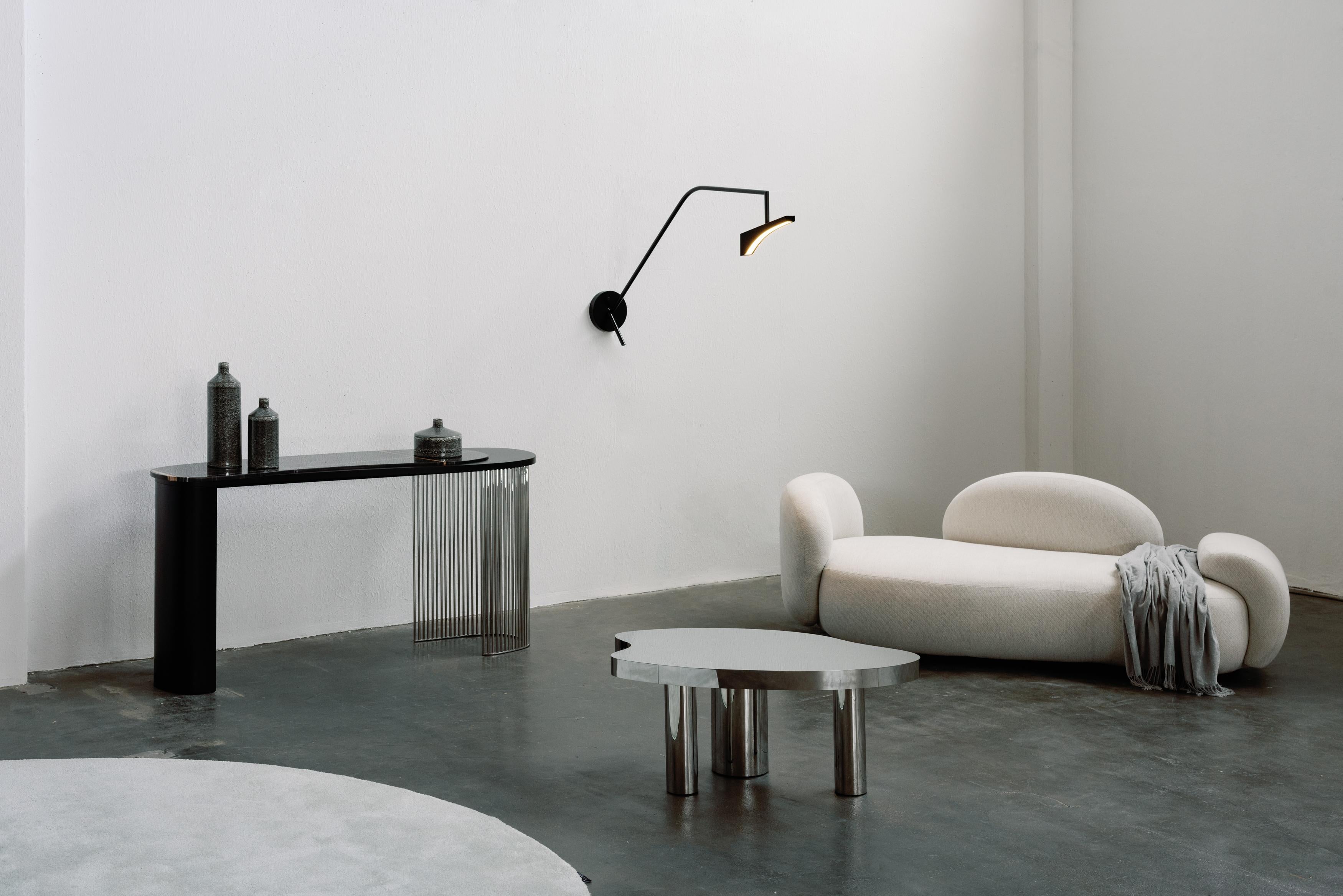 Sofá curvo contemporáneo inacabado, mohair DEDAR, hecho a mano por Greenapple en venta 1