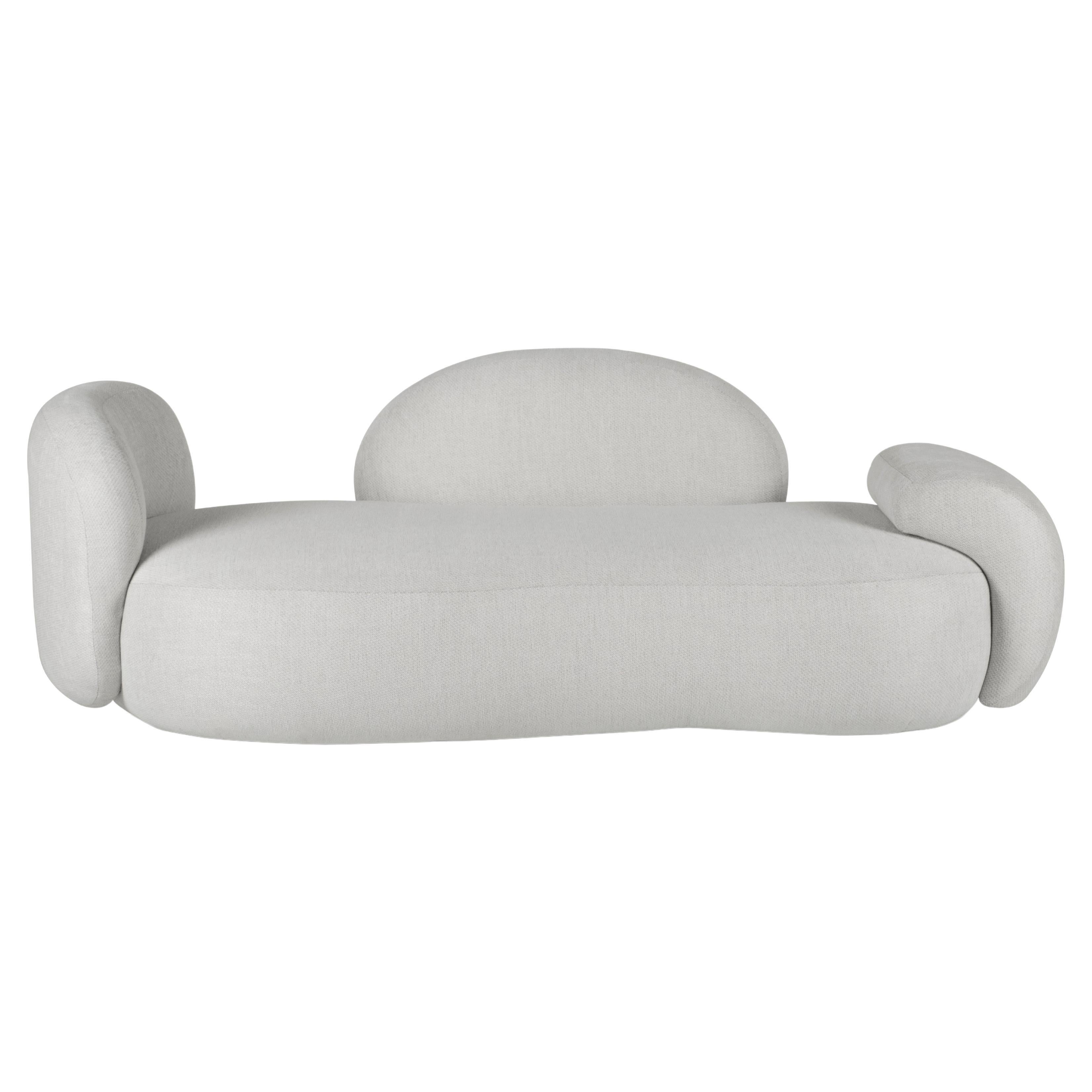 Canapé contemporain non fini, Collection Contemporary, Fabriqué à la main au Portugal - Europe par Greenapple.

Conçu par Rute Martin pour la Collection Contemporary, le canapé incurvé Unfinished se présente comme une pièce d'affirmation audacieuse,