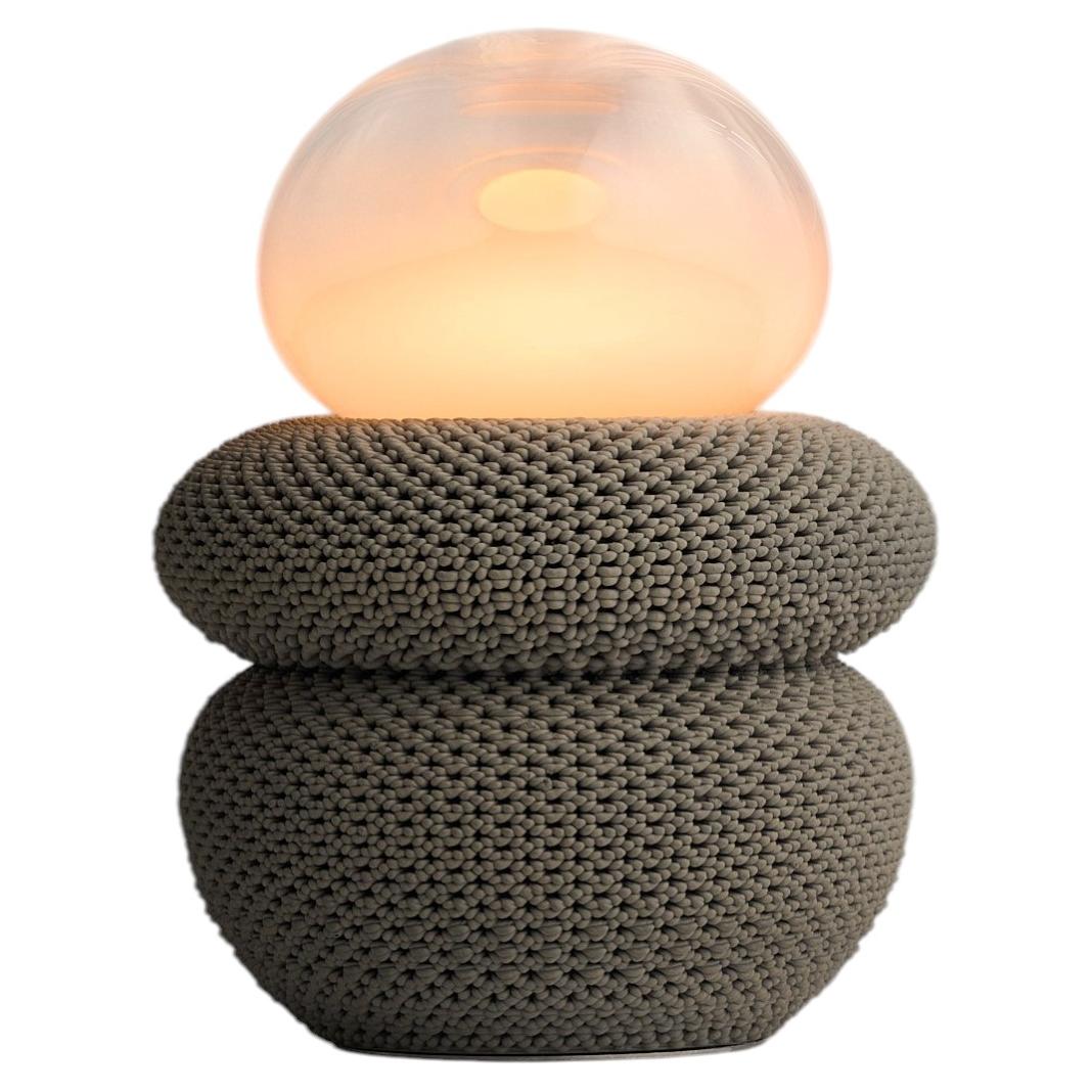 Moderne UNI-Porzellan-Tischlampe – Dunkle Esche – mit mundgeblasenem Glas von MIOS