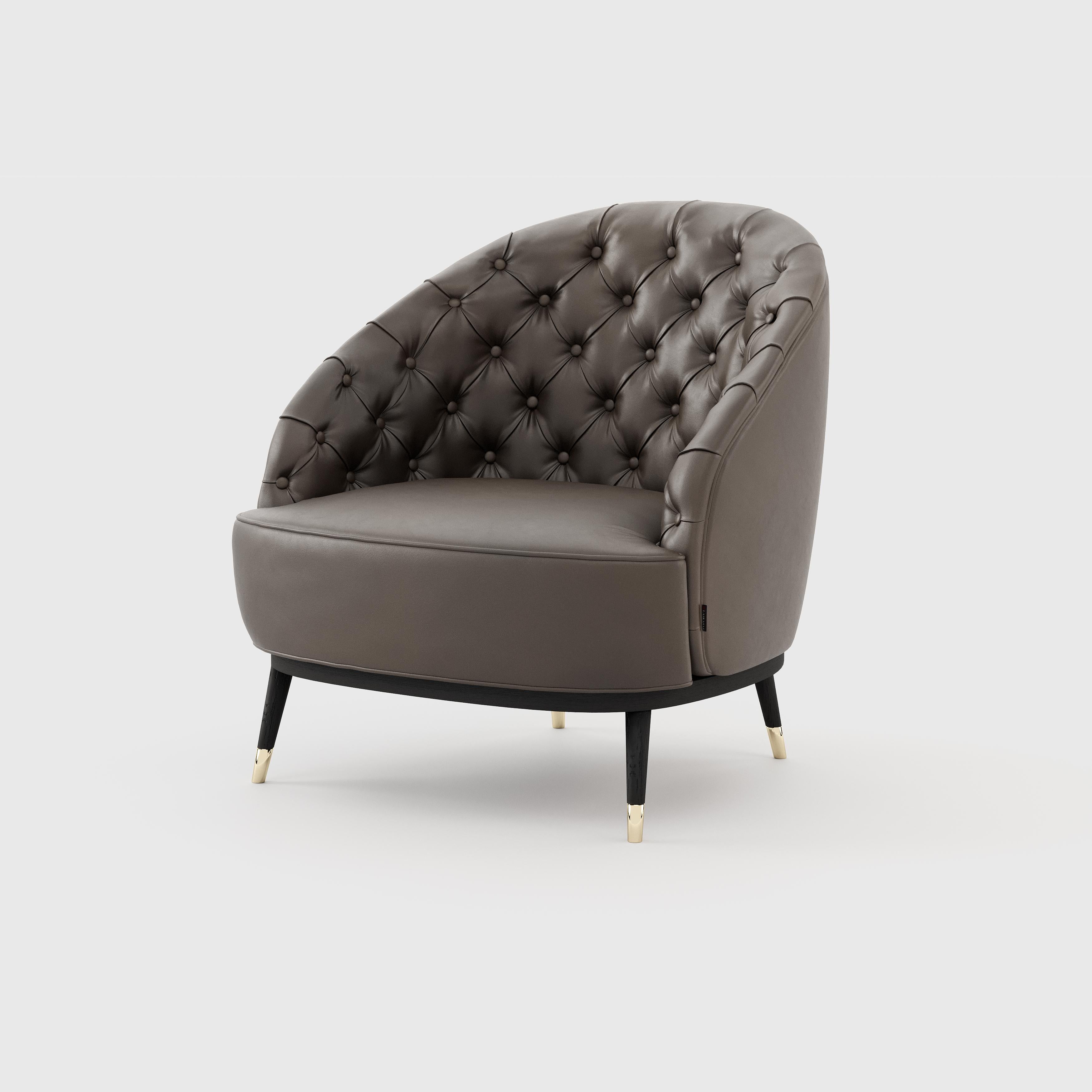 Hector armchair features a solid body structure combined with organic elements and luxury velvet fabrics. The back designed with deep buttoning evokes a warm sophisticated look that contrasts with the metal shoes on hector chair legs.

* Available