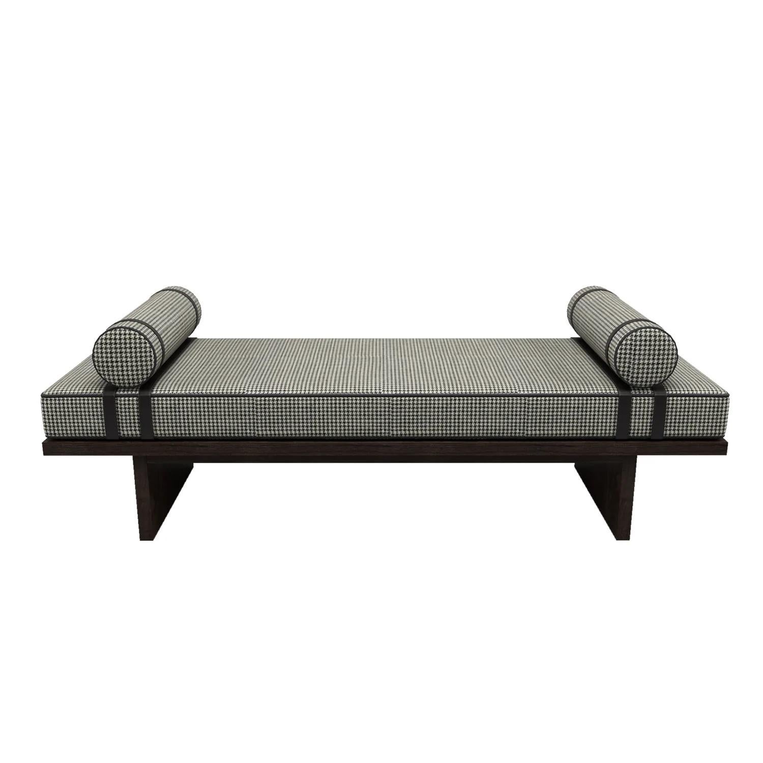 Contemporary Upholstered Bench Offered With Ebony Wood In condizioni Nuovo in vendita a NEW YORK, NY