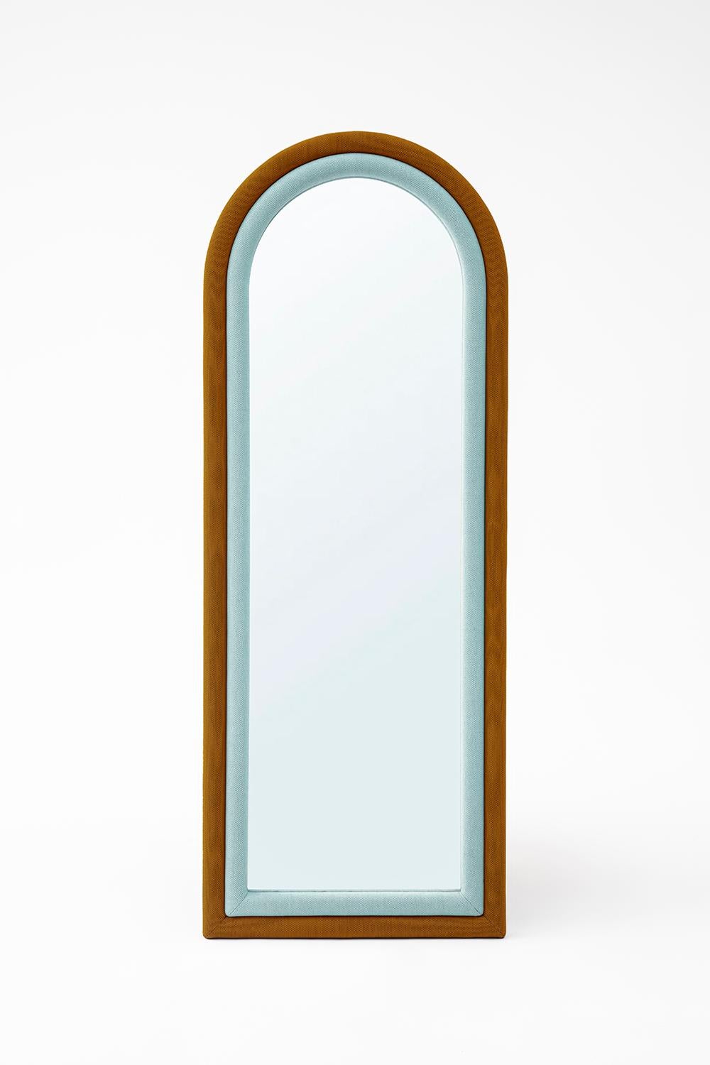 Specchio da terra Iris imbottito contemporaneo in vendita 2