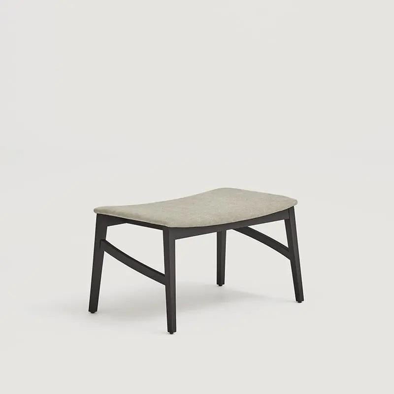 Contemporary Upholstered Lounge Chair & Footrest with beech wood base en Nuevo estado para la venta en NEW YORK, NY