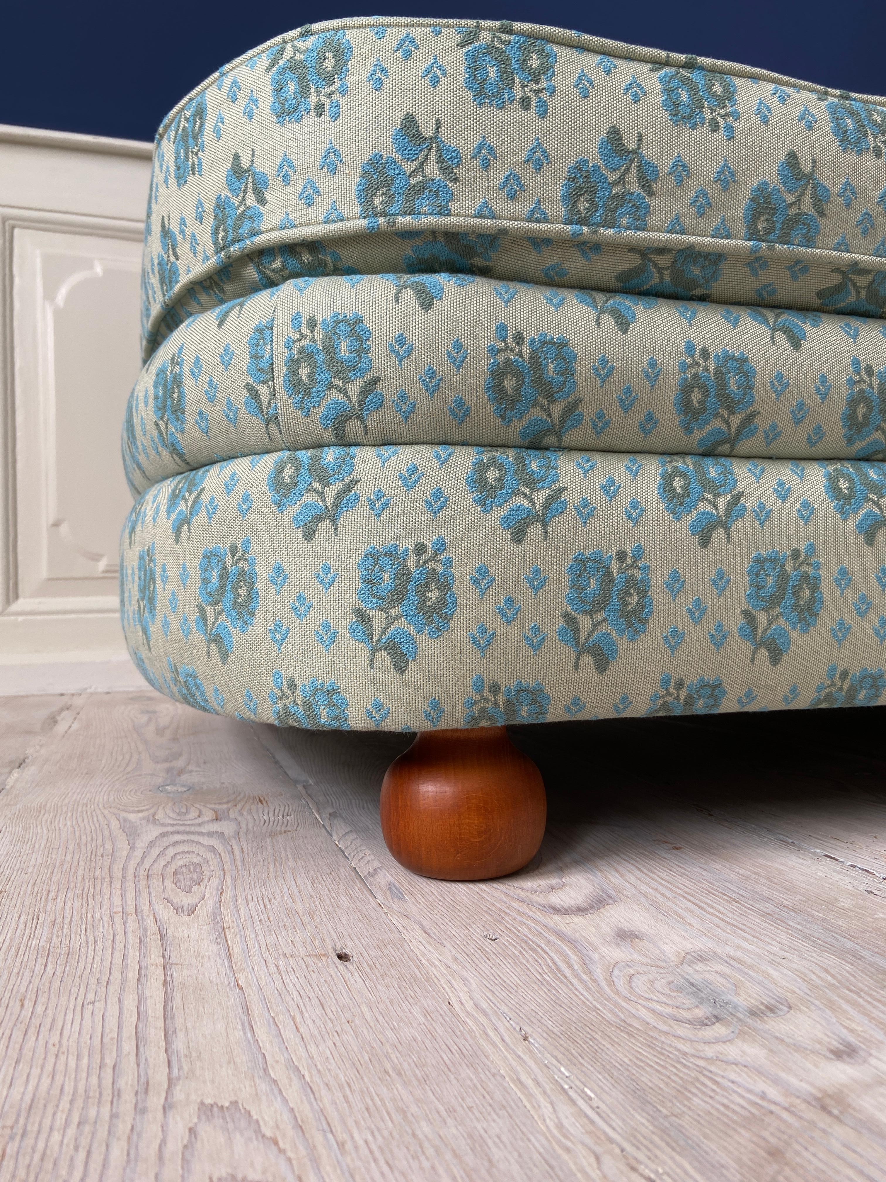 Textile Contemporary Upholstered Svenskt Tenn Daybed Designed by Josef Frank, Sweden