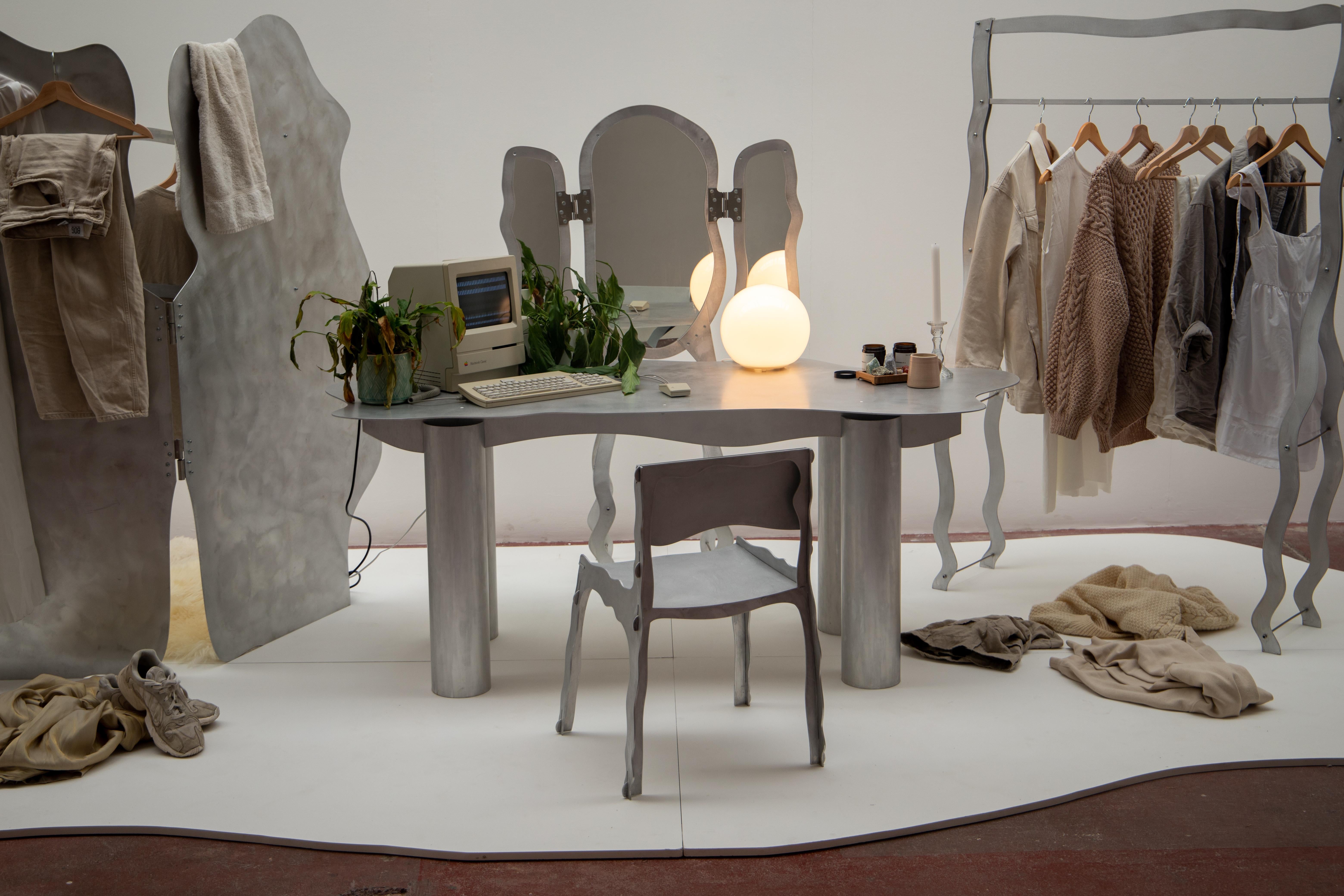 'Contemporary Vanity' Table by Joseph Ellwood for Six Dots In New Condition For Sale In London, GB