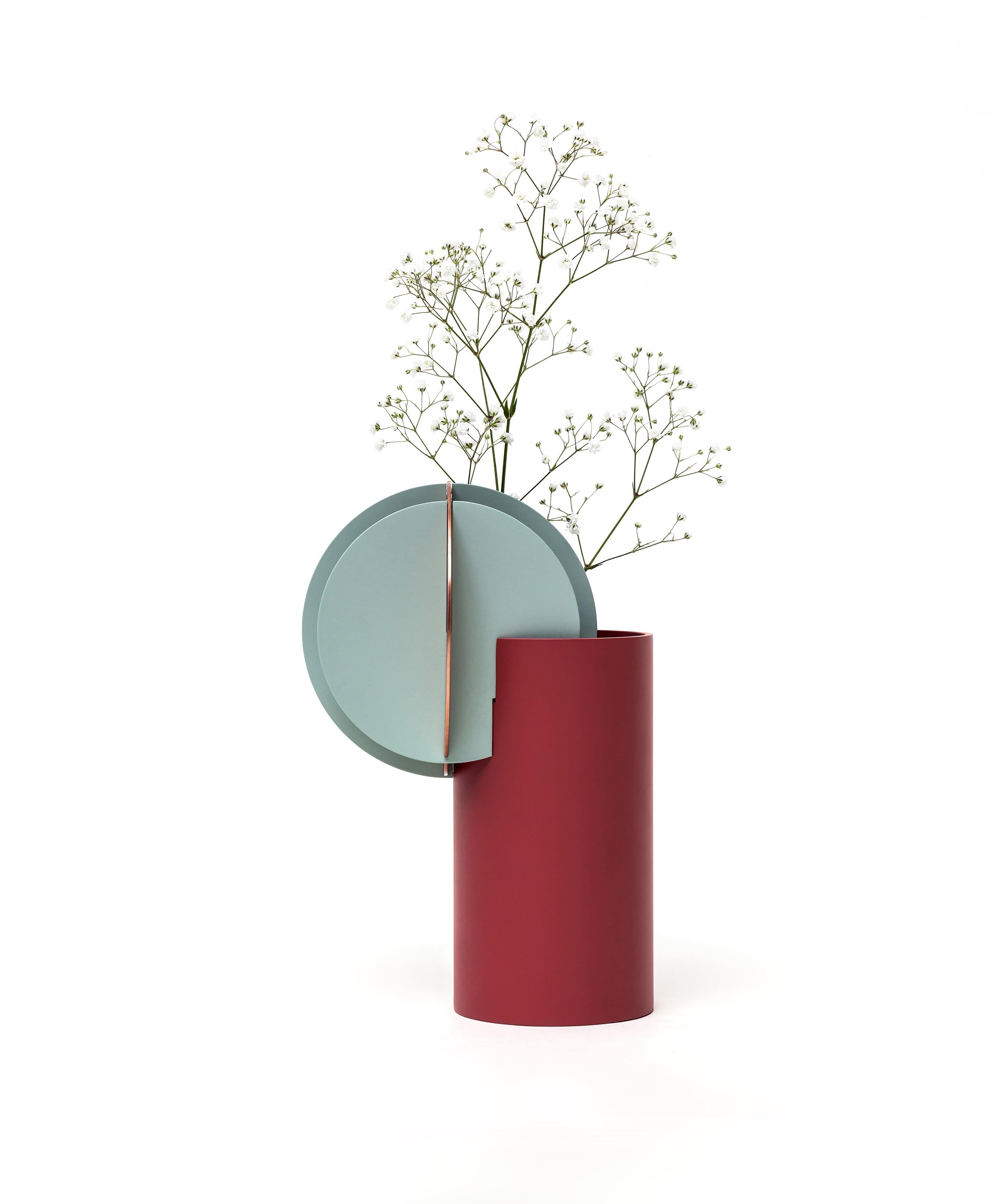 Organic Modern Contemporary Vase 'Delaunay CS1' by Noom, Copper and Steel For Sale