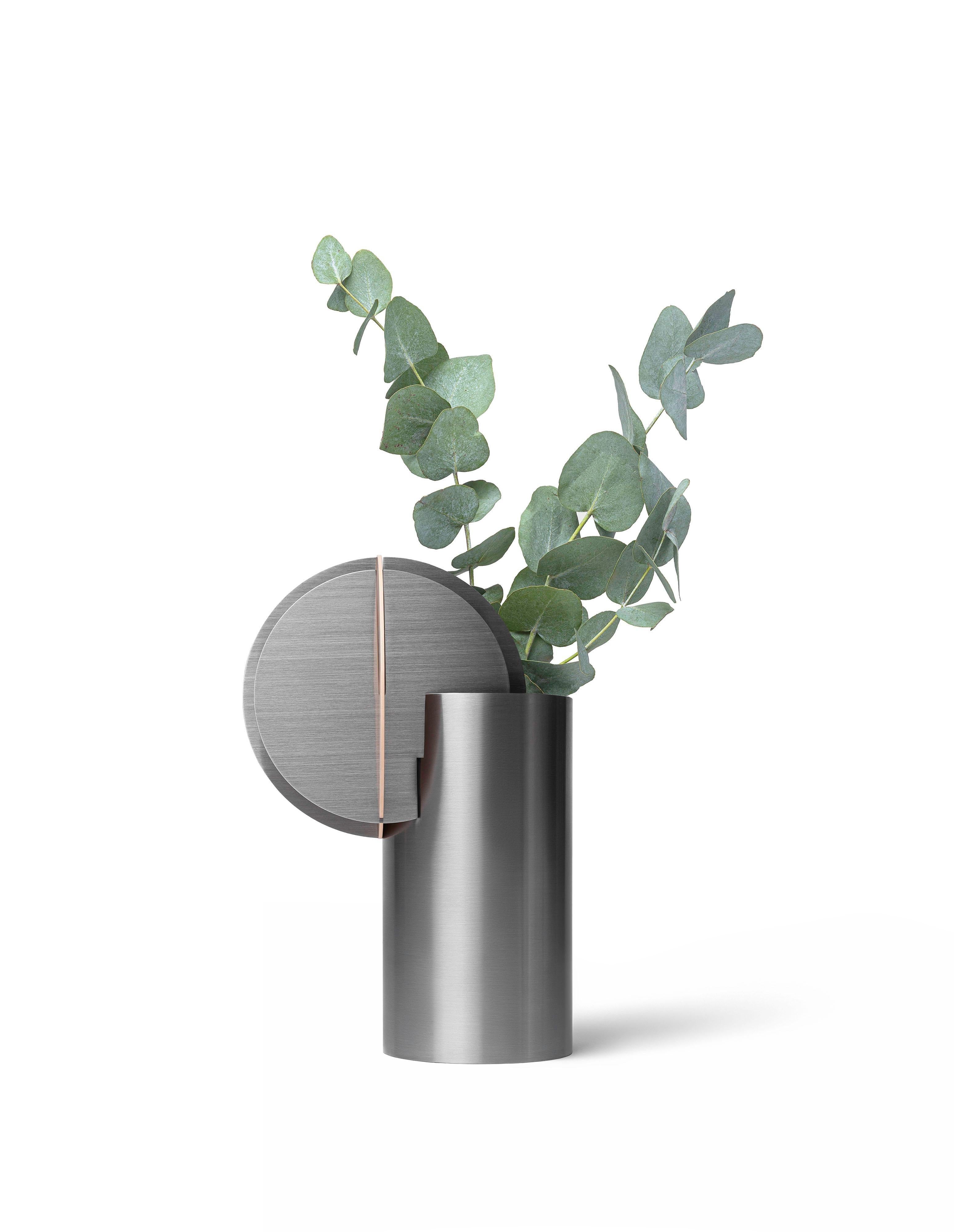 Contemporary Vase 'Delaunay CS11' by Noom, Brushed Stainless Steel In New Condition For Sale In Paris, FR