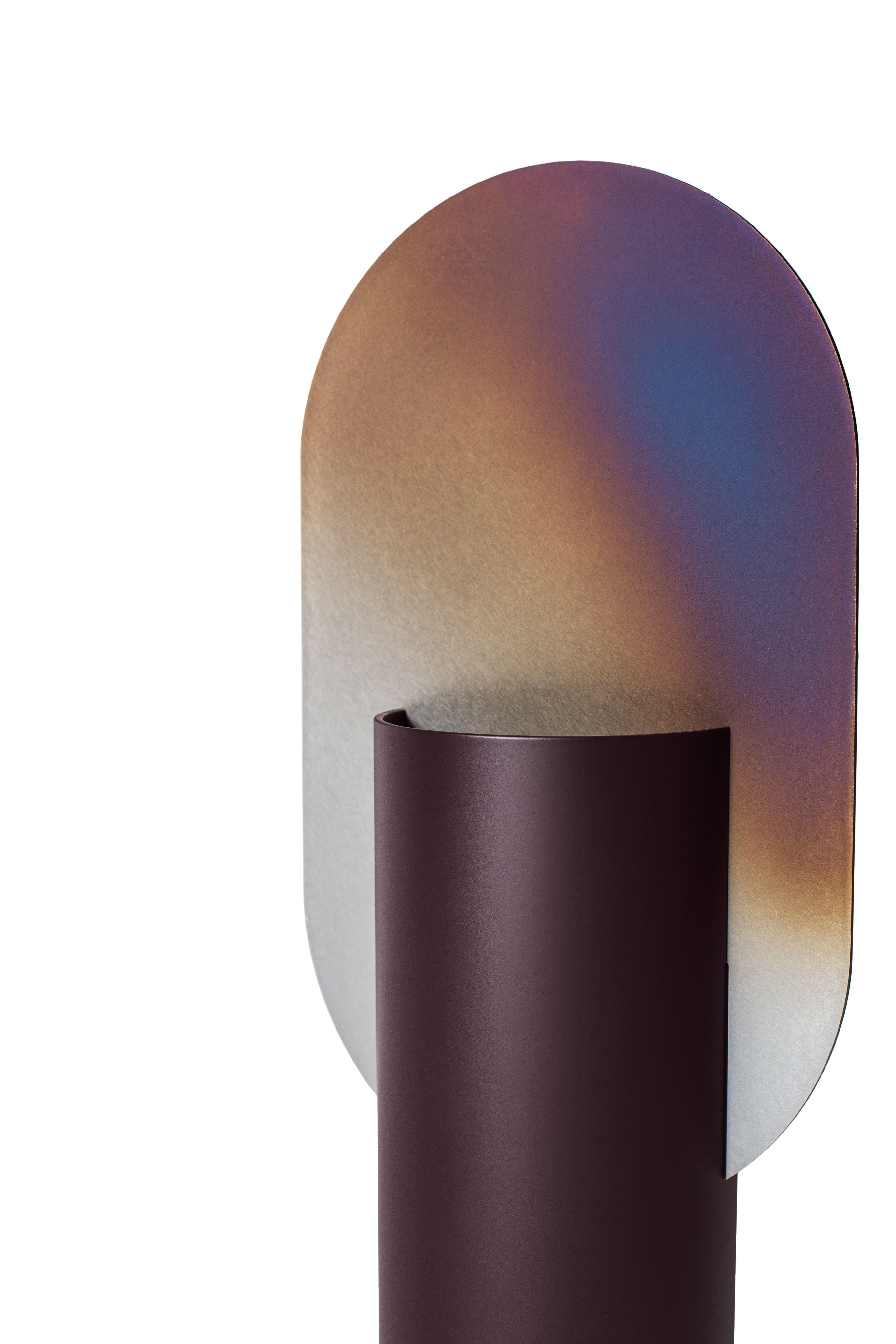 Dipinto Vaso contemporaneo 'Genke CSL5' di NOOM, Acciaio bruciato in vendita