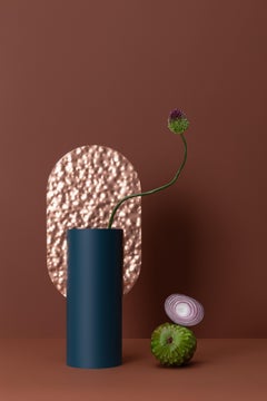 Vase contemporain 'Genke CSL6' par NOOM, cuivre et acier Hammered