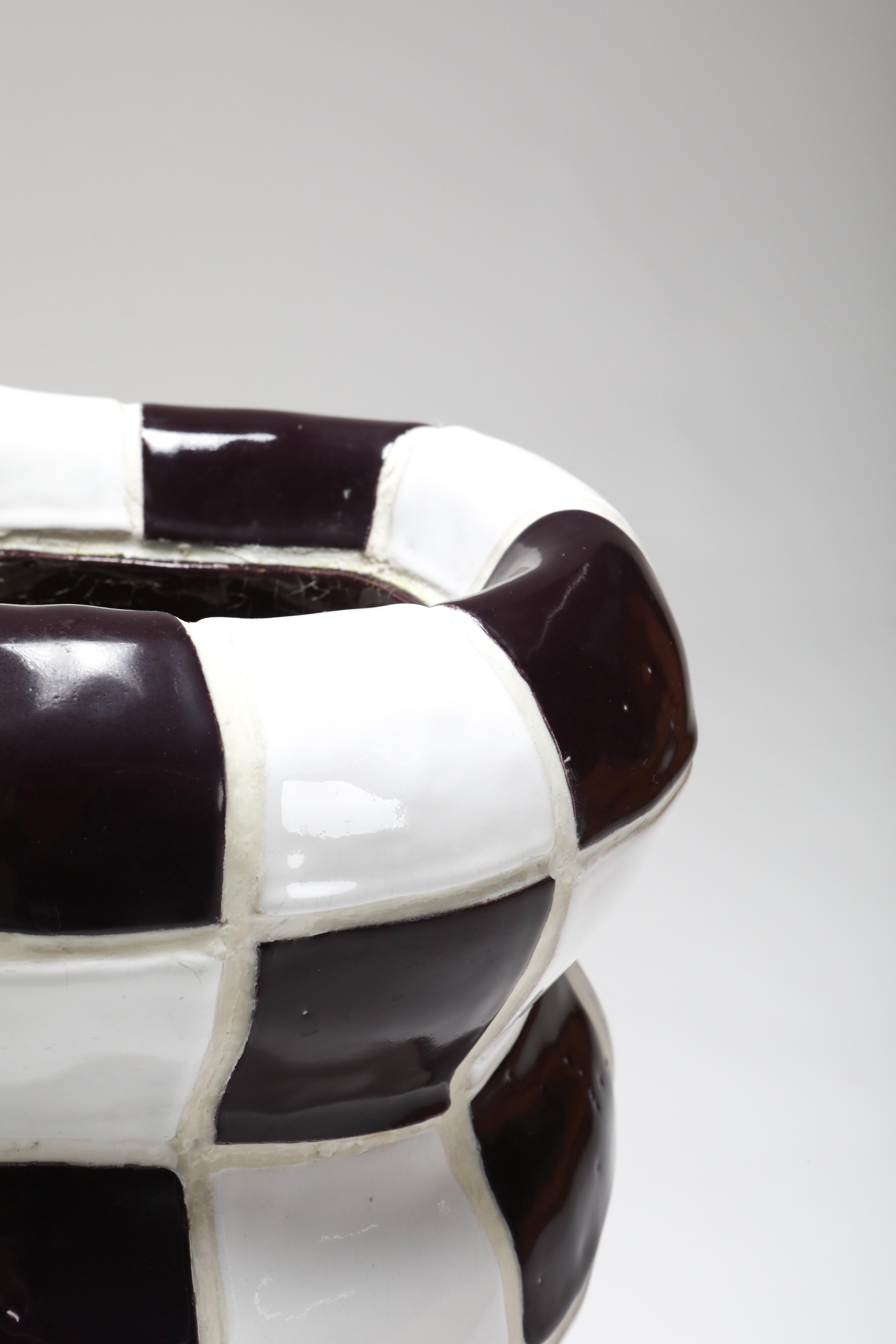 Acrylic Ceramic checkered Vase 'Pothole portal vex' by touche-touche