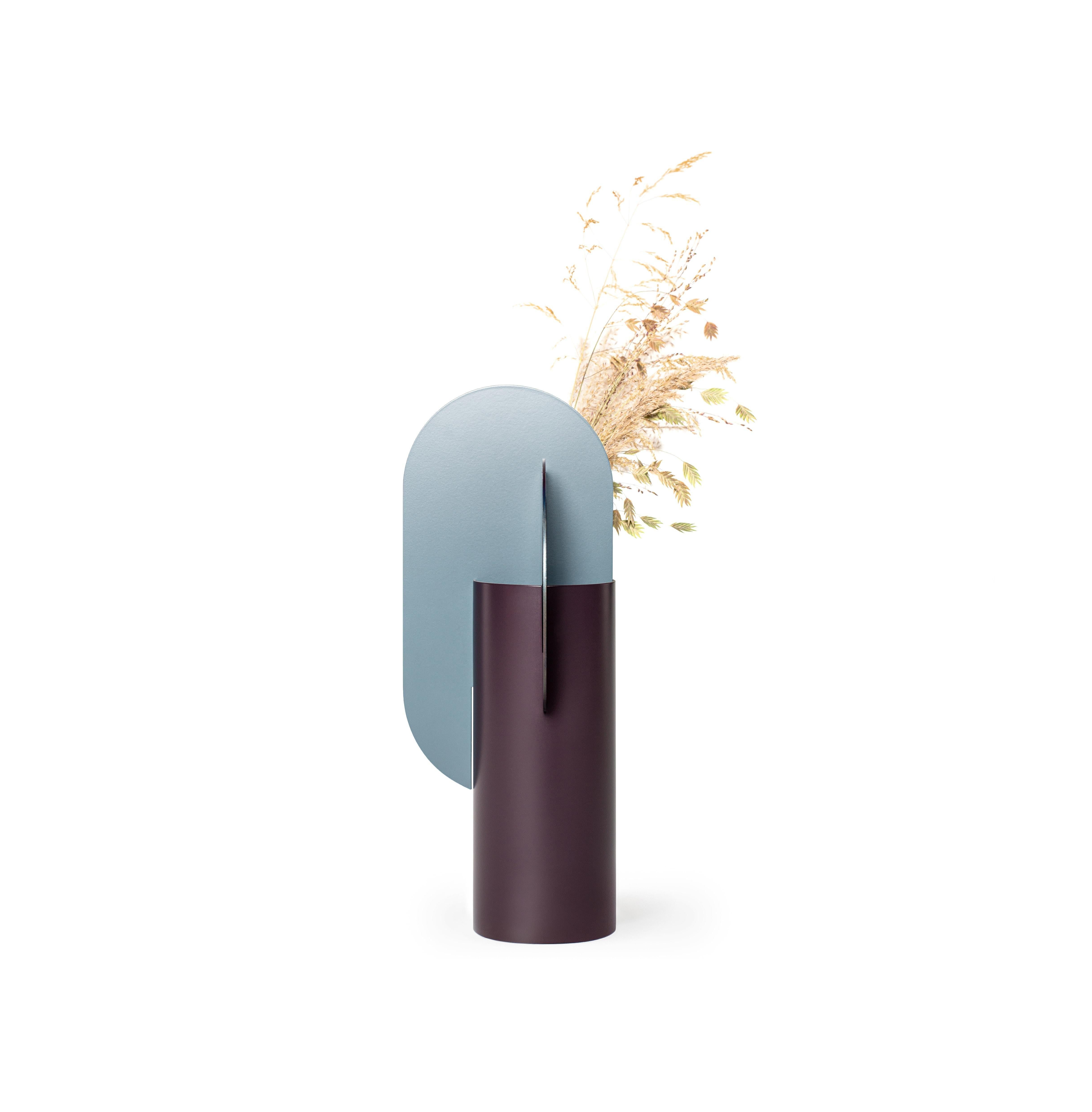 Zeitgenössische Vase 'Yermilov CSL5' von NOOM, gebrannter und lackierter Stahl im Zustand „Neu“ im Angebot in Paris, IDF