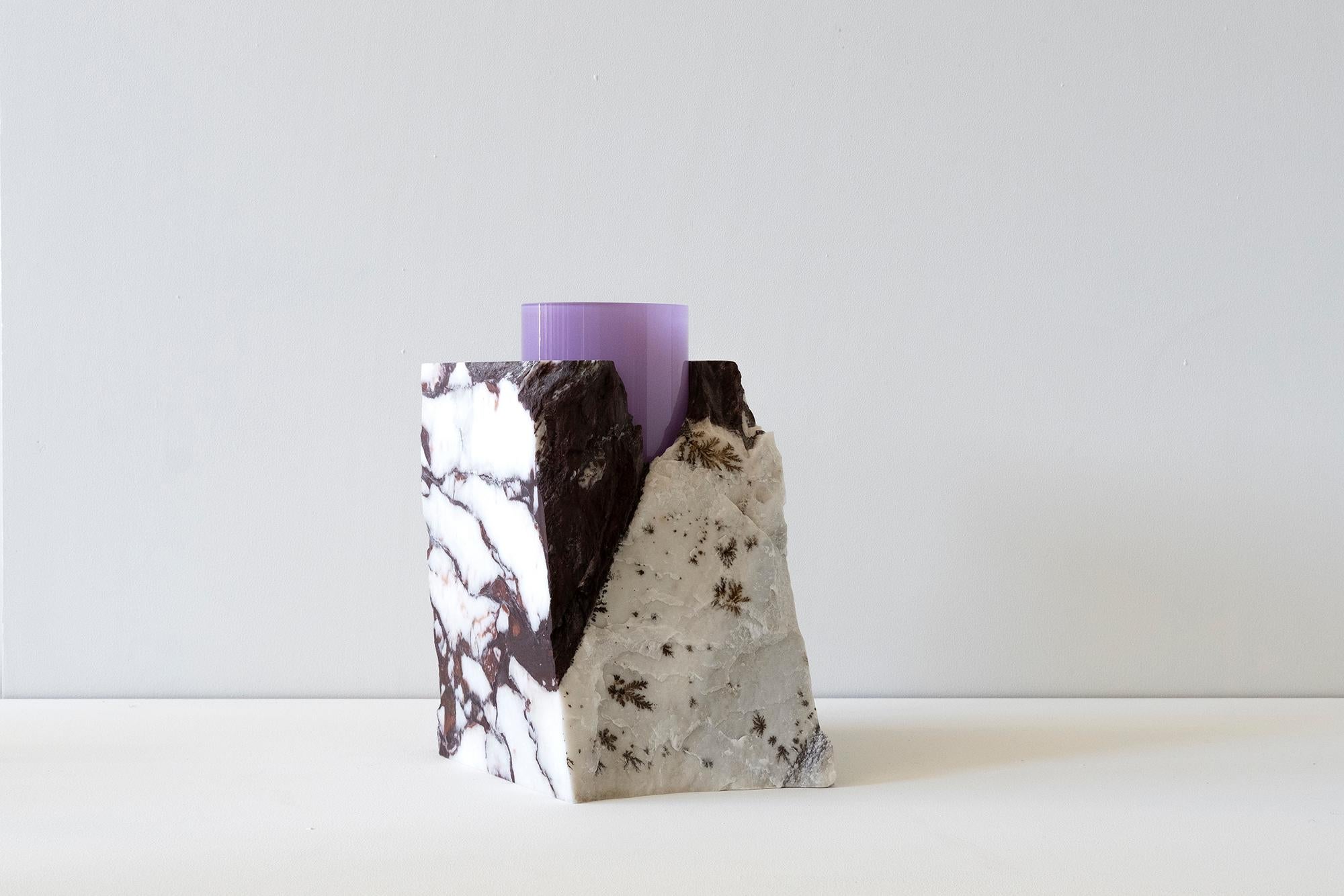 Moderne Vase contemporain, Arabescato Viola Marble Purple Glass Cylinder by Erik Olovsson en vente