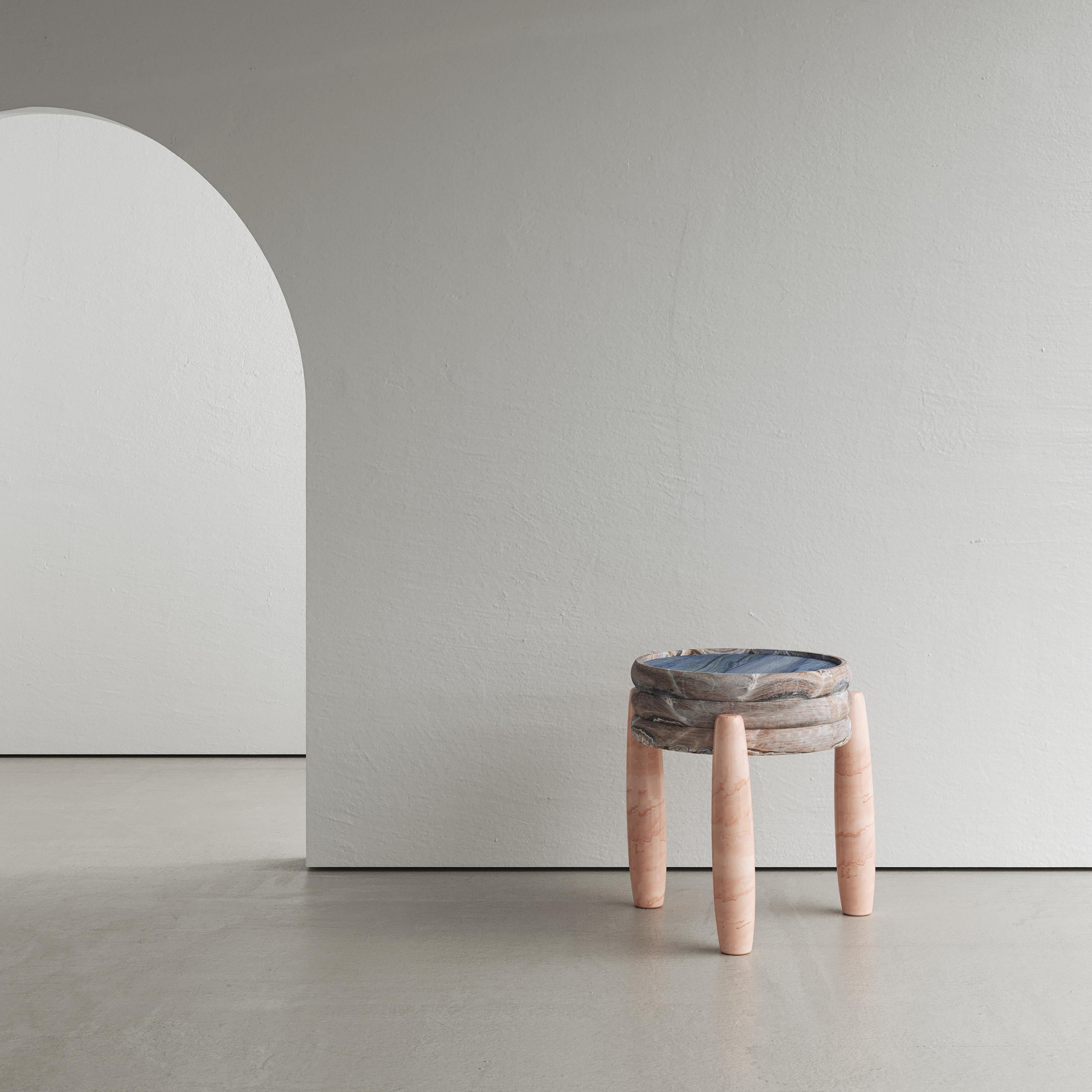 italien Table d'appoint contemporaine Vento en marbre et onyx en vente