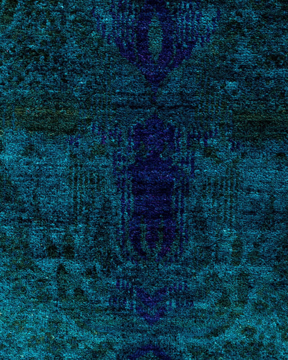 Pakistano Tappeto Vibrance Contemporaneo in lana annodata a mano di colore blu in vendita