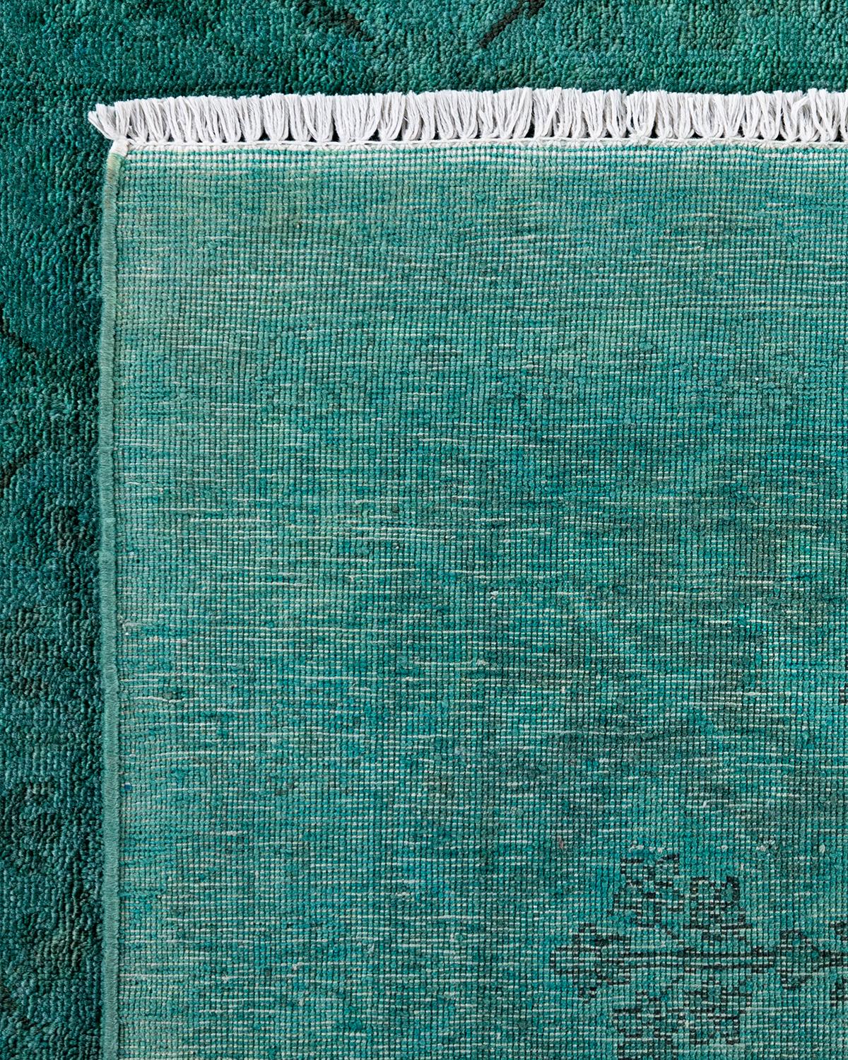 Contemporary Vibrance Hand Knotted Wool Blue Area Rug For Sale 1